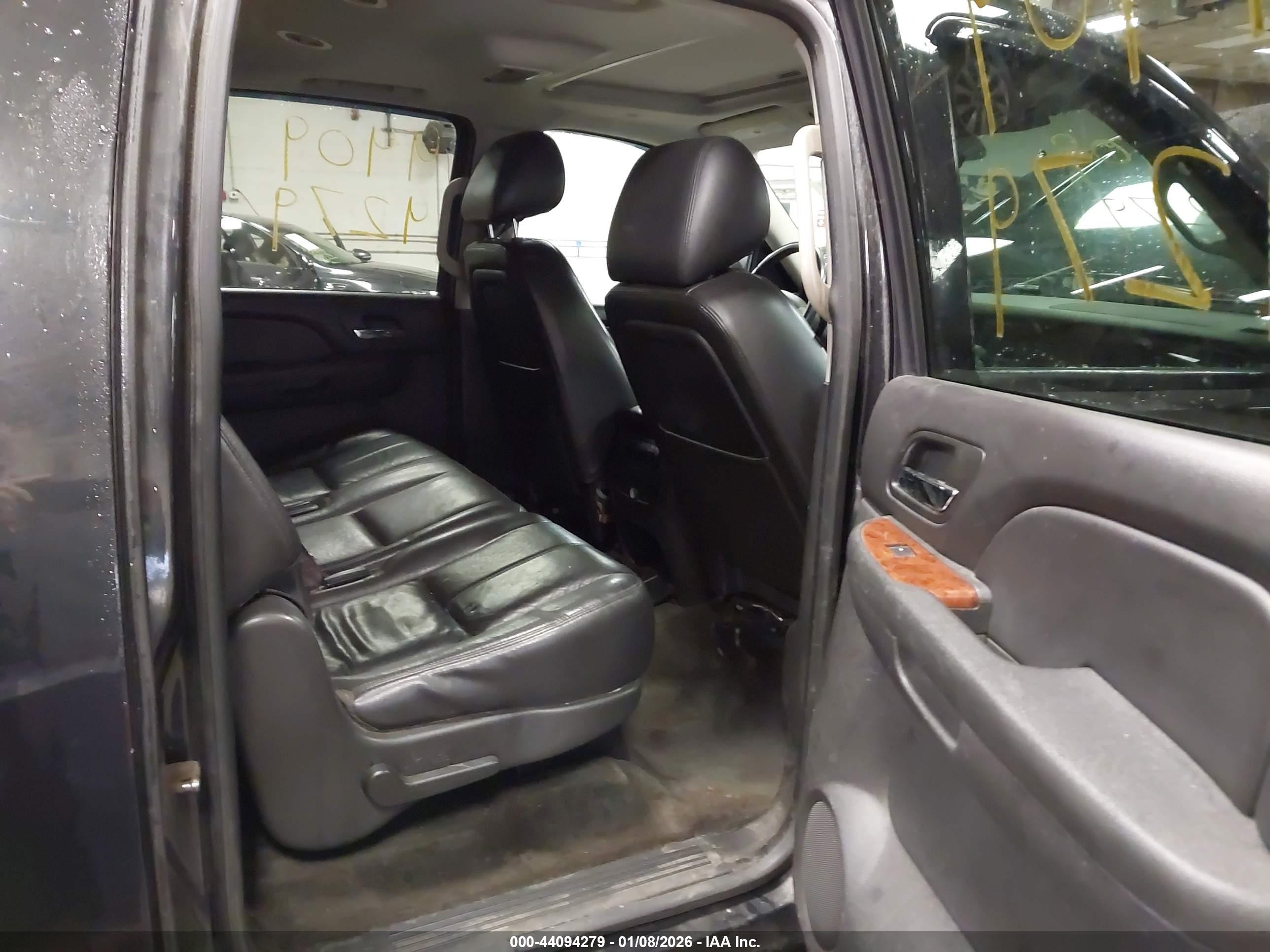 2013 Chevrolet Suburban 1500 Lt Black vin: 1GNSKJE79DR189903