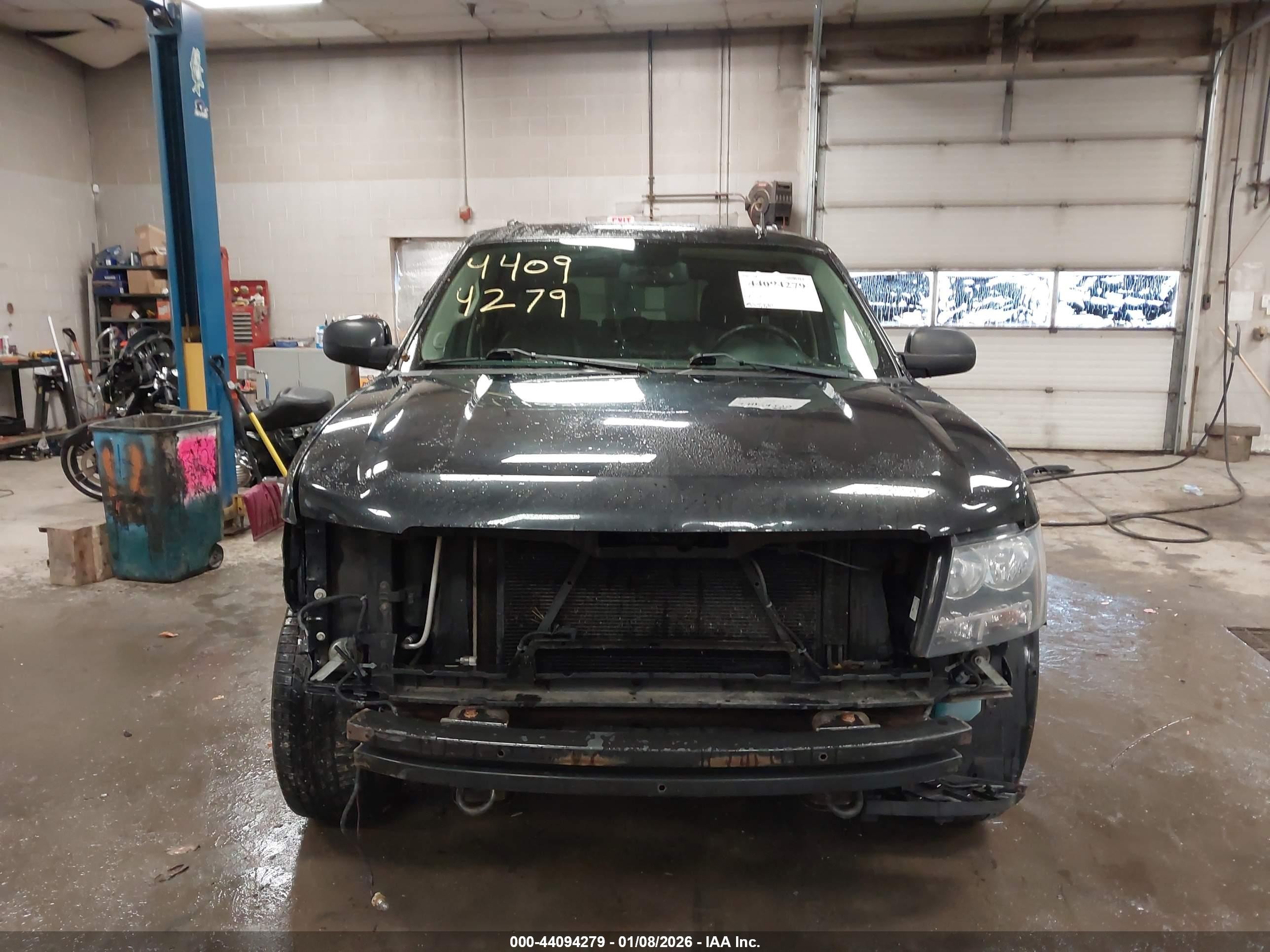 2013 Chevrolet Suburban 1500 Lt Black vin: 1GNSKJE79DR189903