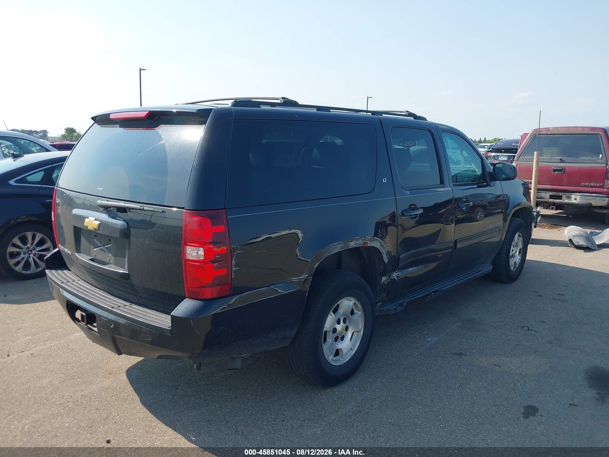 2013 Chevrolet Suburban Lt Черный vin: 1GNSKJE79DR220986