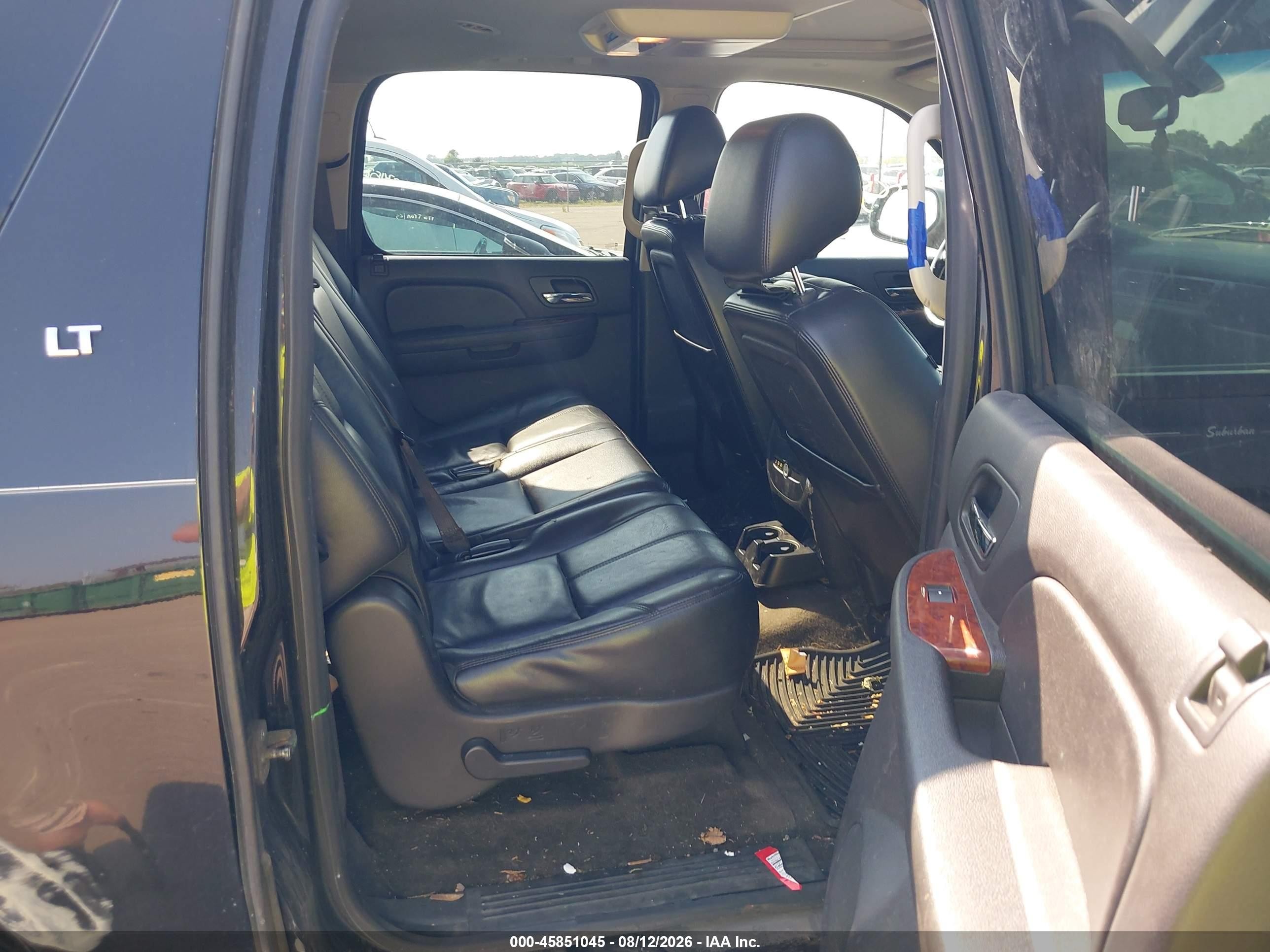 2013 Chevrolet Suburban Lt Черный vin: 1GNSKJE79DR220986