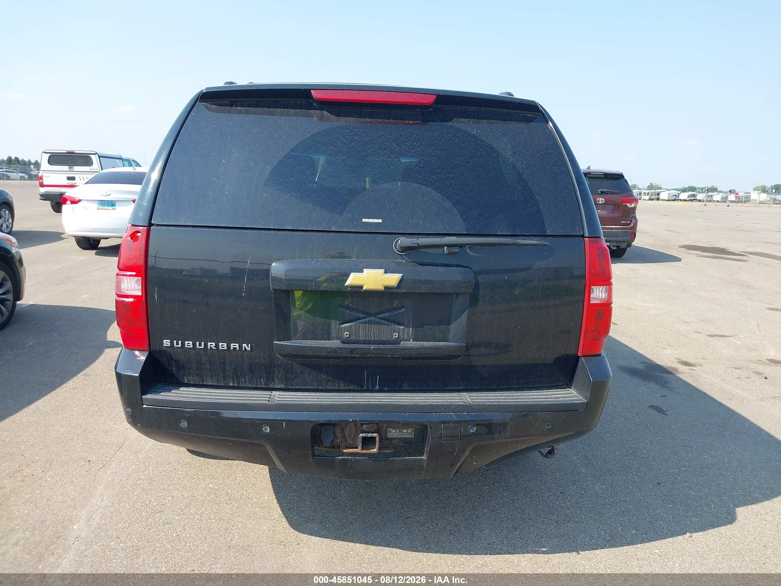 2013 Chevrolet Suburban Lt Черный vin: 1GNSKJE79DR220986