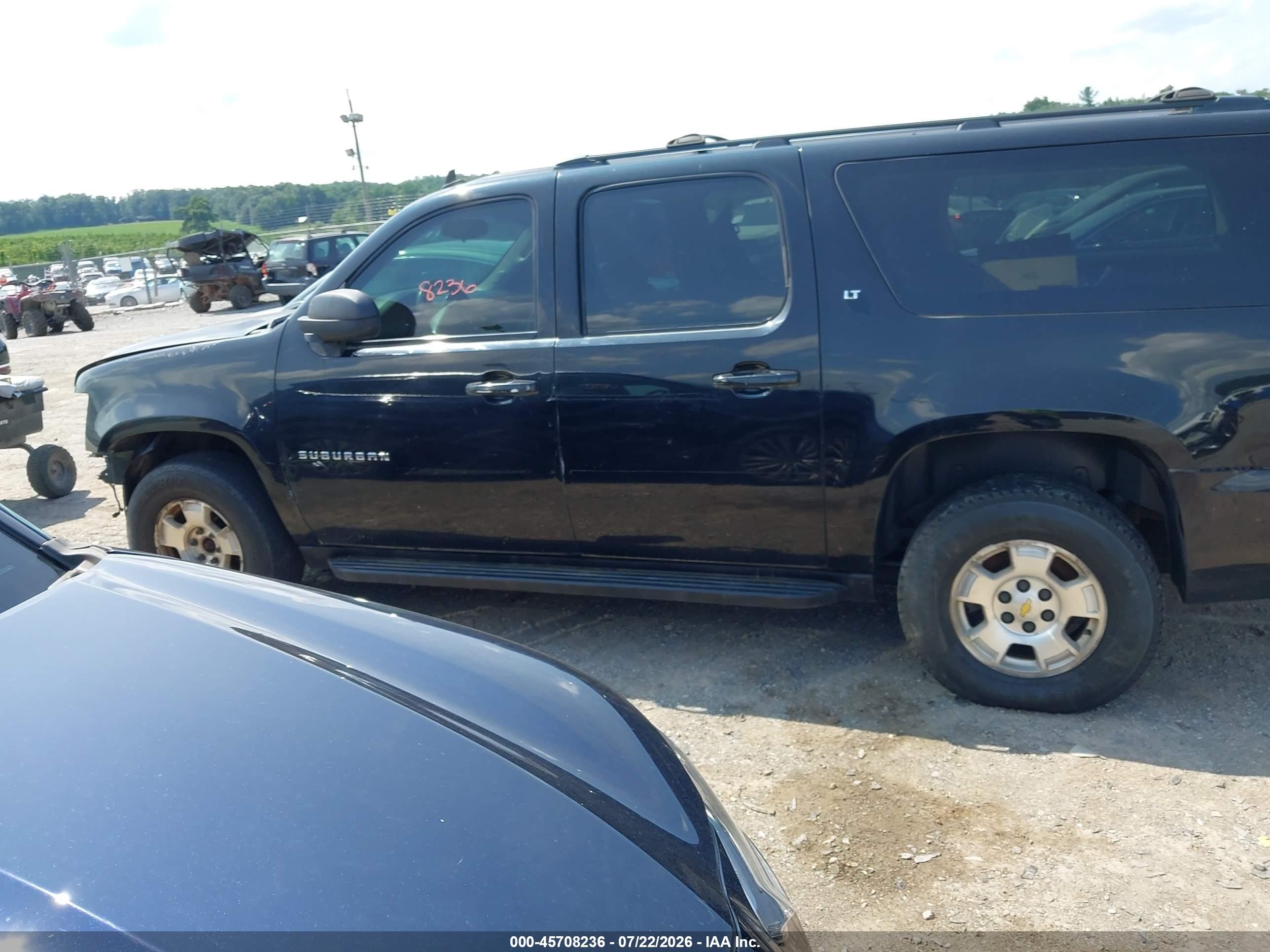 2013 Chevrolet Suburban Lt Black vin: 1GNSKJE79DR291928