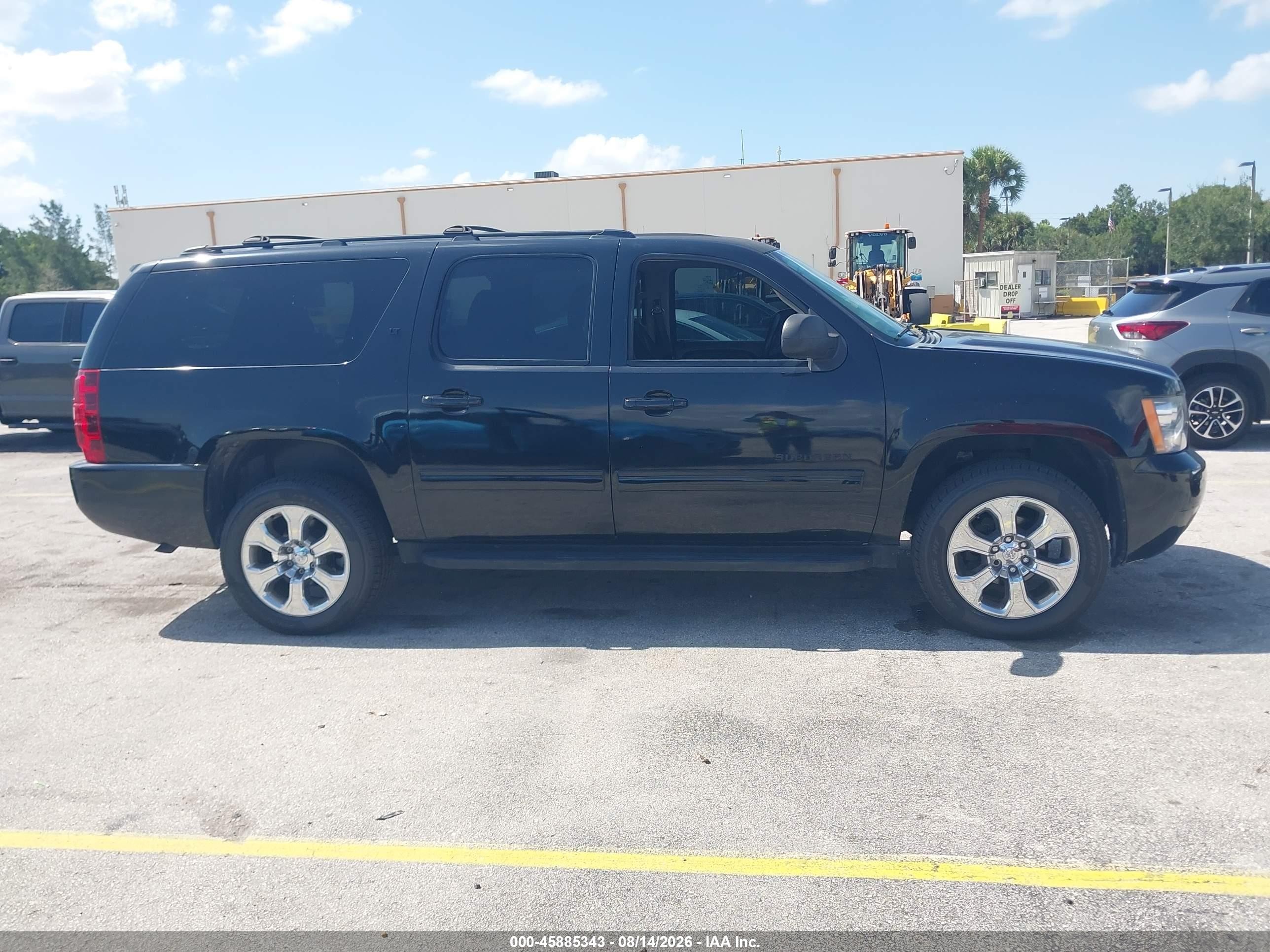 2013 Chevrolet Suburban 1500 Lt Black vin: 1GNSKJE79DR337080
