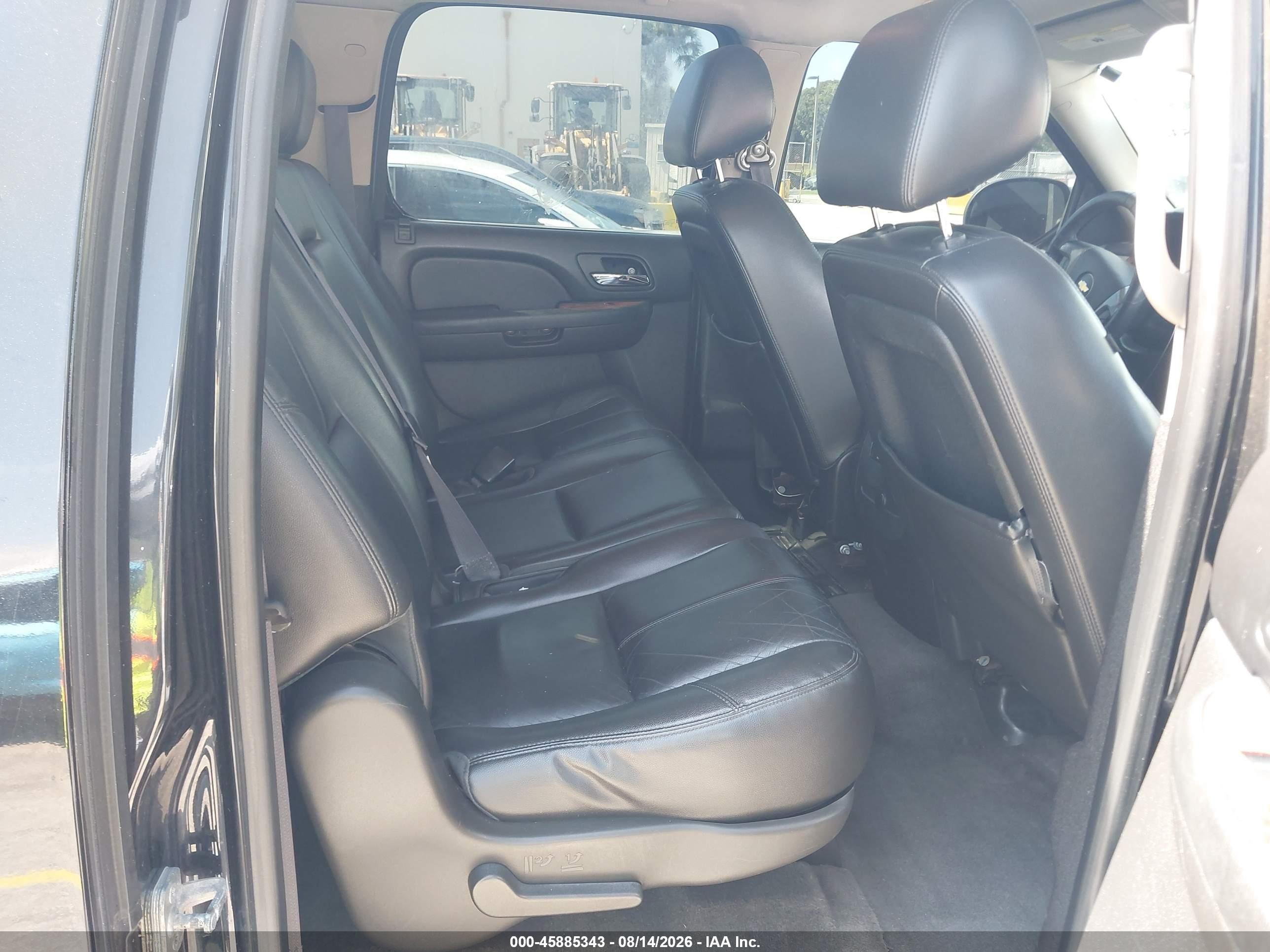 2013 Chevrolet Suburban 1500 Lt Black vin: 1GNSKJE79DR337080