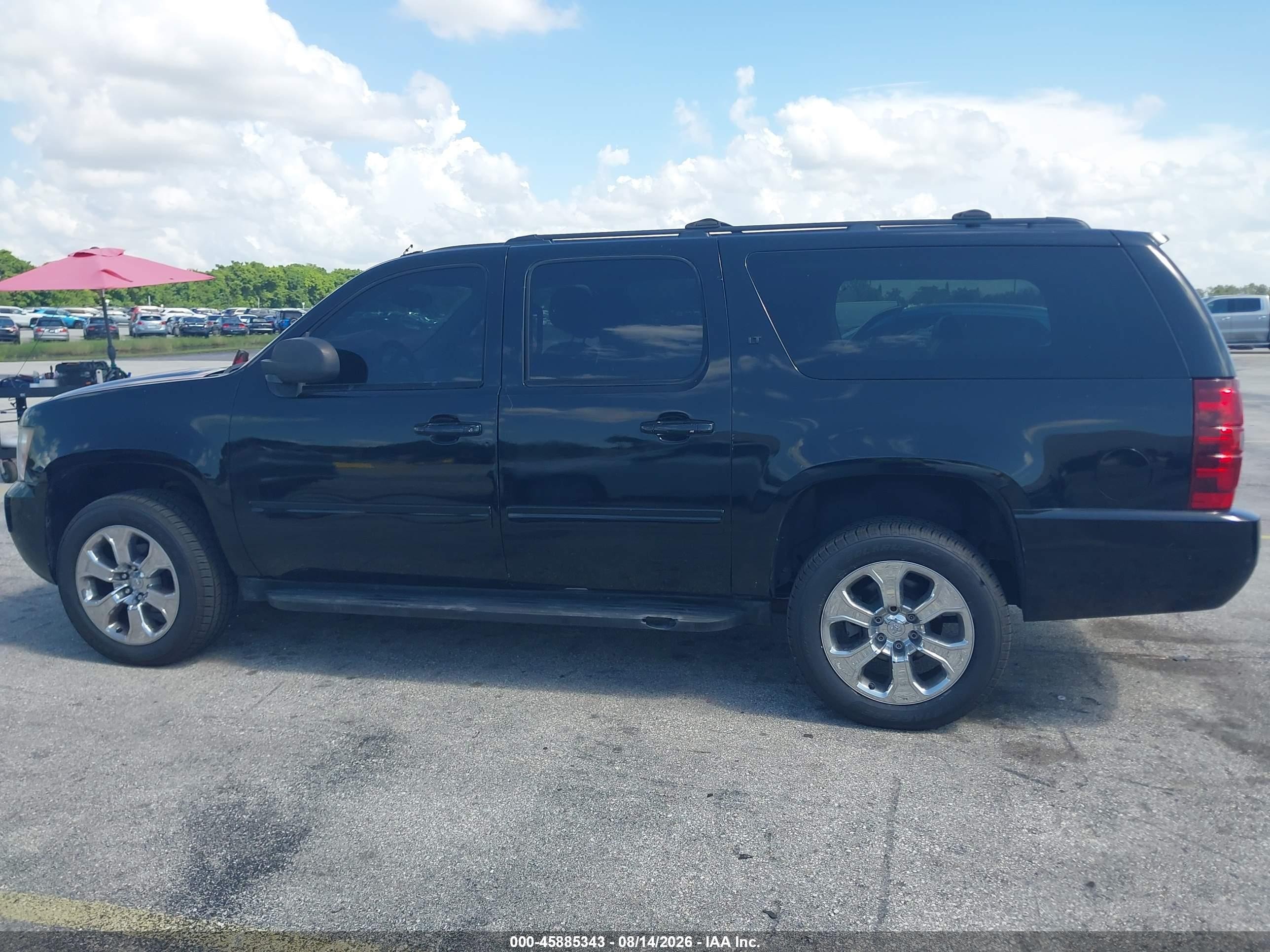 2013 Chevrolet Suburban 1500 Lt Black vin: 1GNSKJE79DR337080