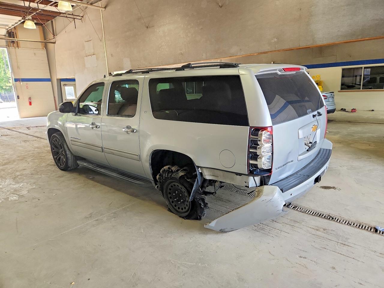 2013 Chevrolet Suburban K1500 Lt Beige vin: 1GNSKJE7XDR134974