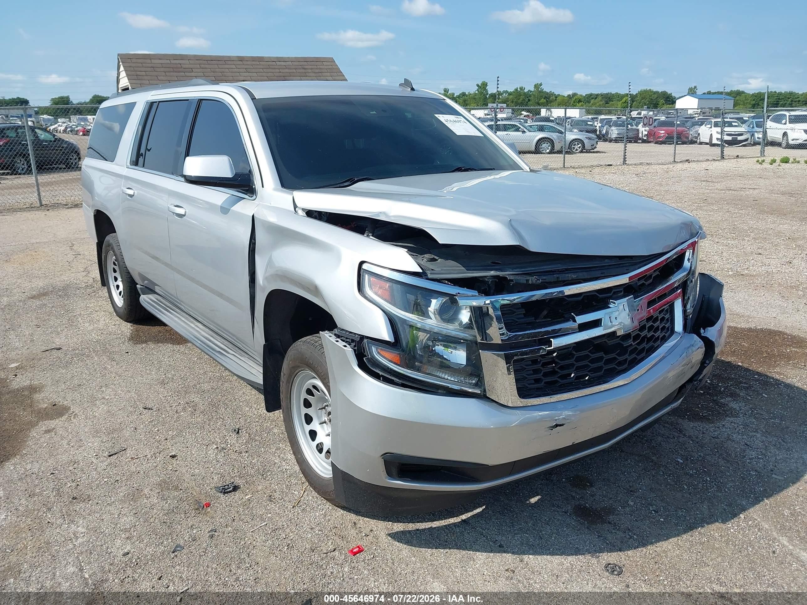 2015 Chevrolet Suburban Lt Silver vin: 1GNSKJKC0FR305705