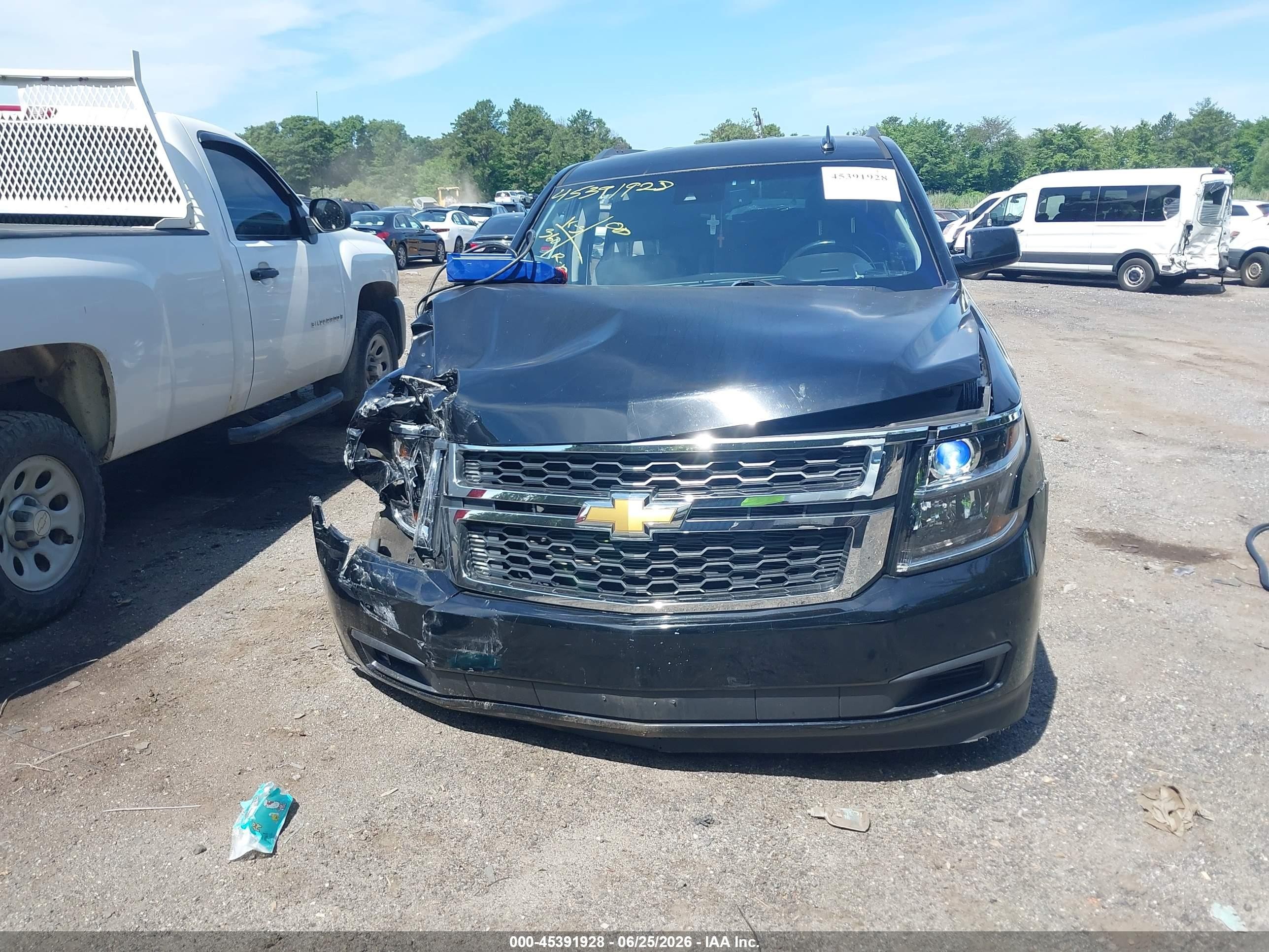 2015 Chevrolet Suburban Lt Black vin: 1GNSKJKC0FR543151