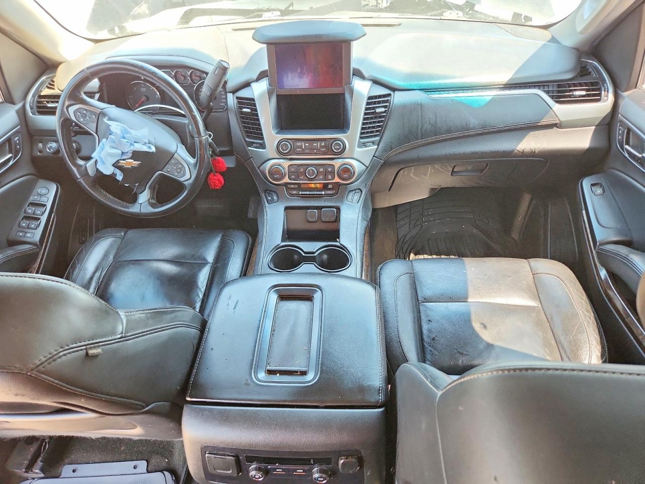 2015 Chevrolet Suburban Black vin: 1GNSKJKC0FR630550
