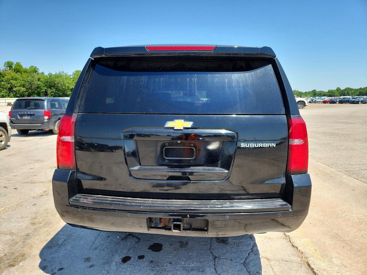 2015 Chevrolet Suburban Black vin: 1GNSKJKC0FR630550