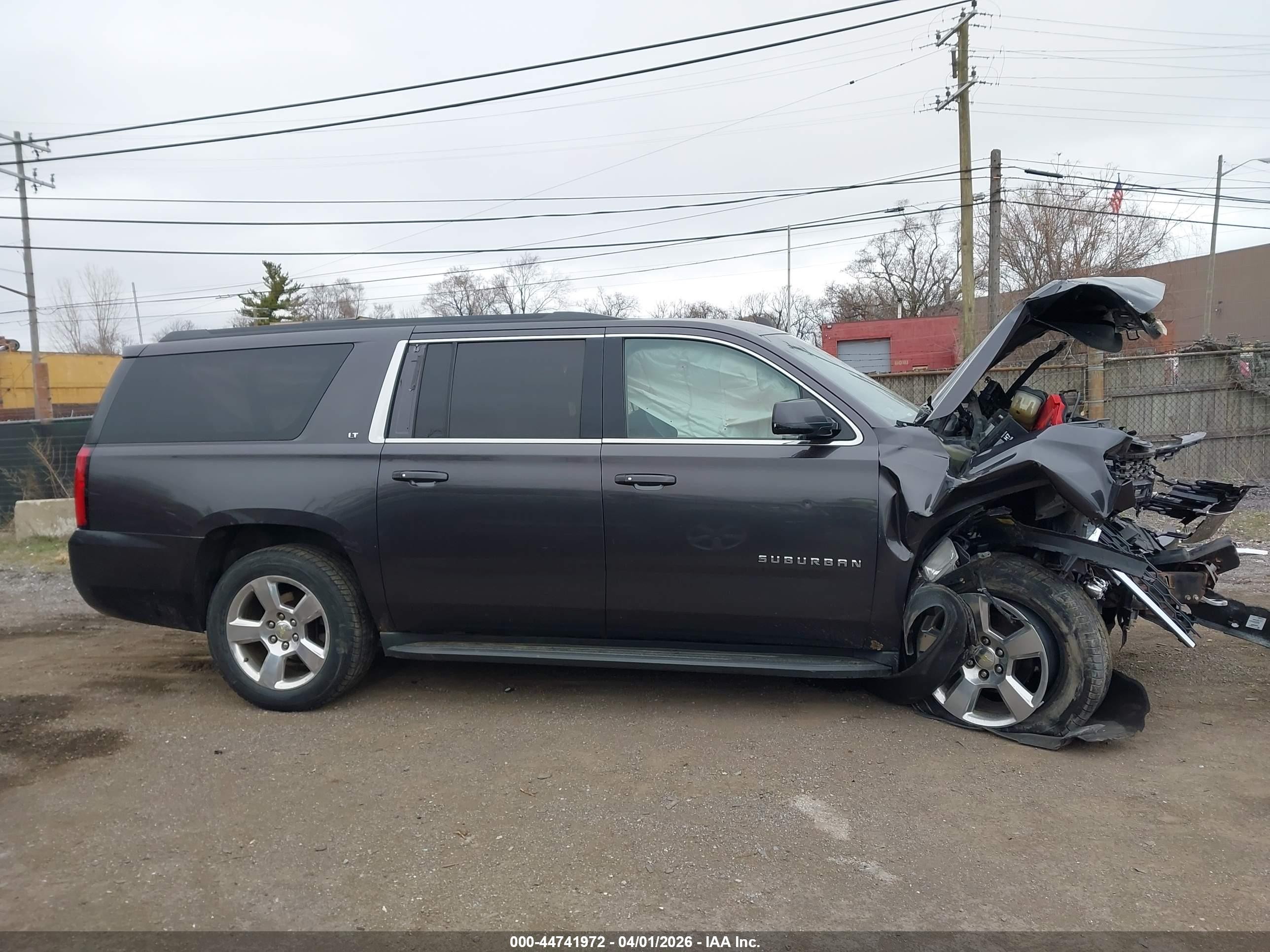 2015 Chevrolet Suburban 1500 Lt Gray vin: 1GNSKJKC0FR729059