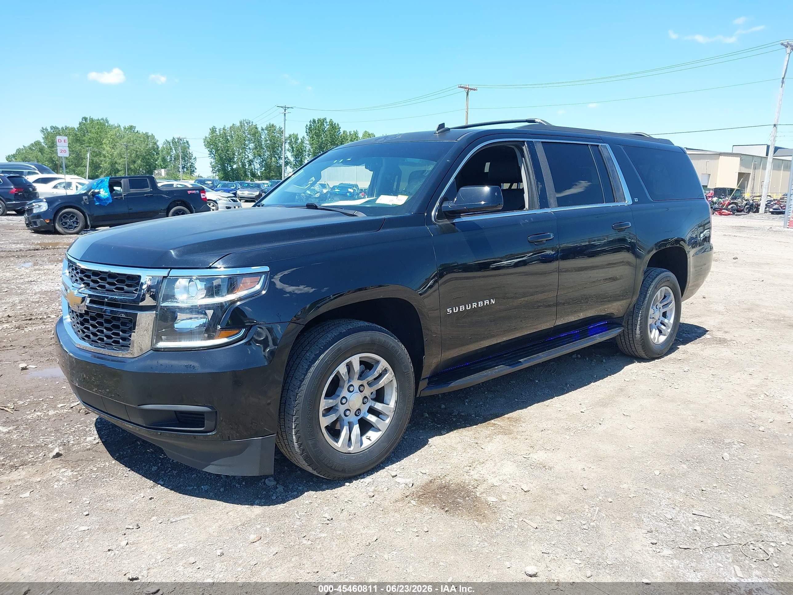 2015 Chevrolet Suburban Lt Black vin: 1GNSKJKC1FR120773
