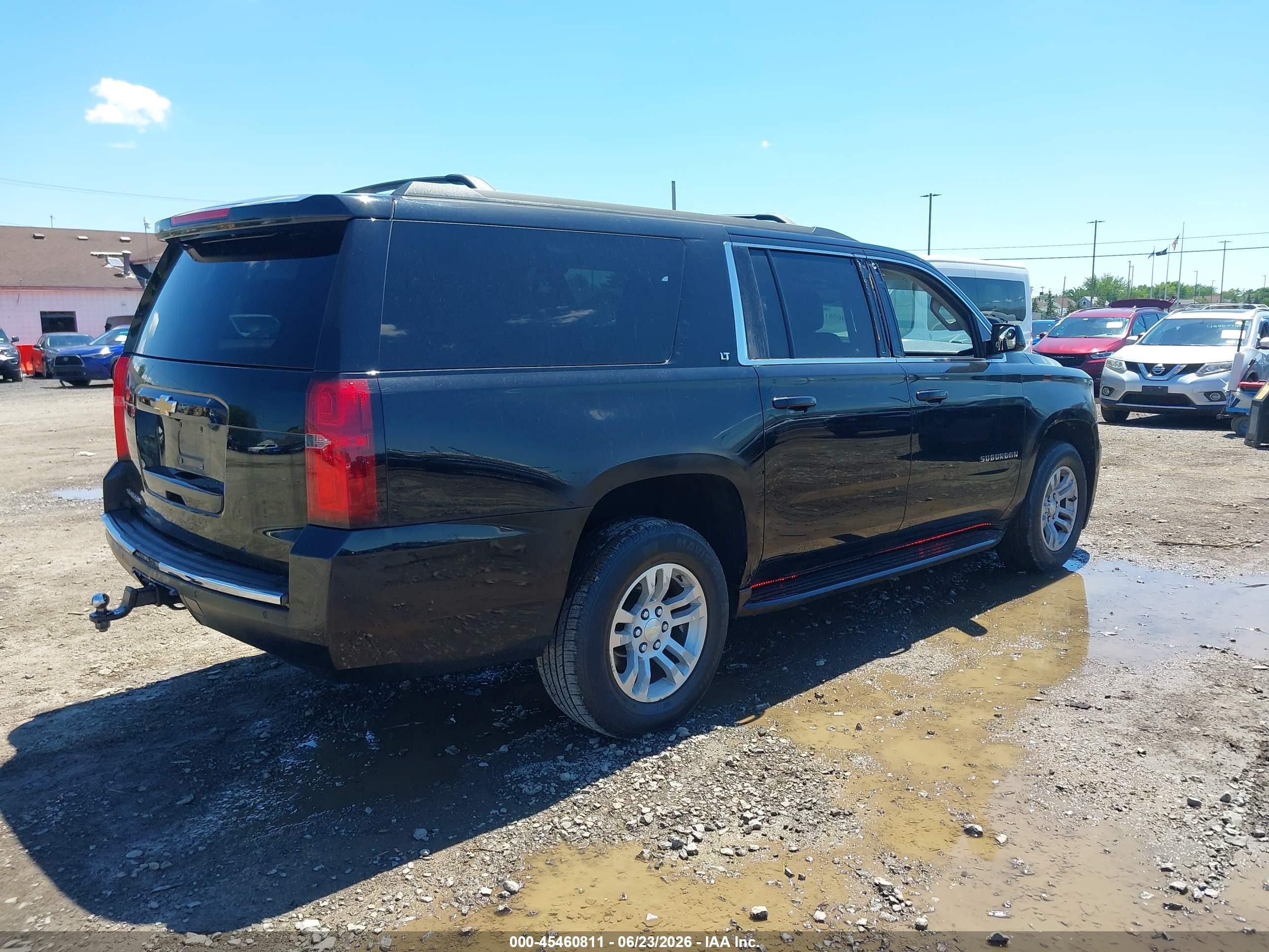 2015 Chevrolet Suburban Lt Black vin: 1GNSKJKC1FR120773