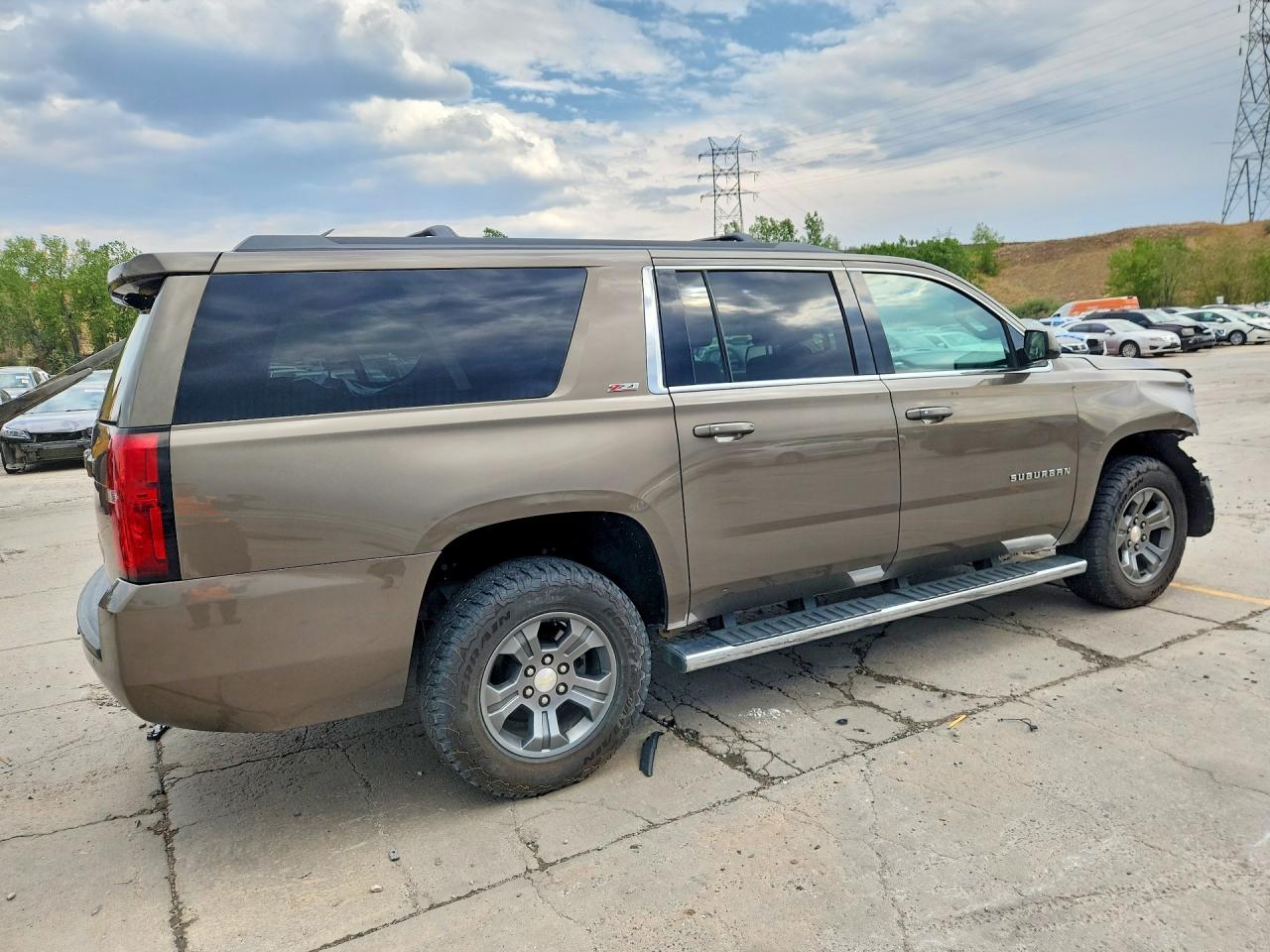 2015 Chevrolet Suburban K1500 Lt Gold vin: 1GNSKJKC1FR618181