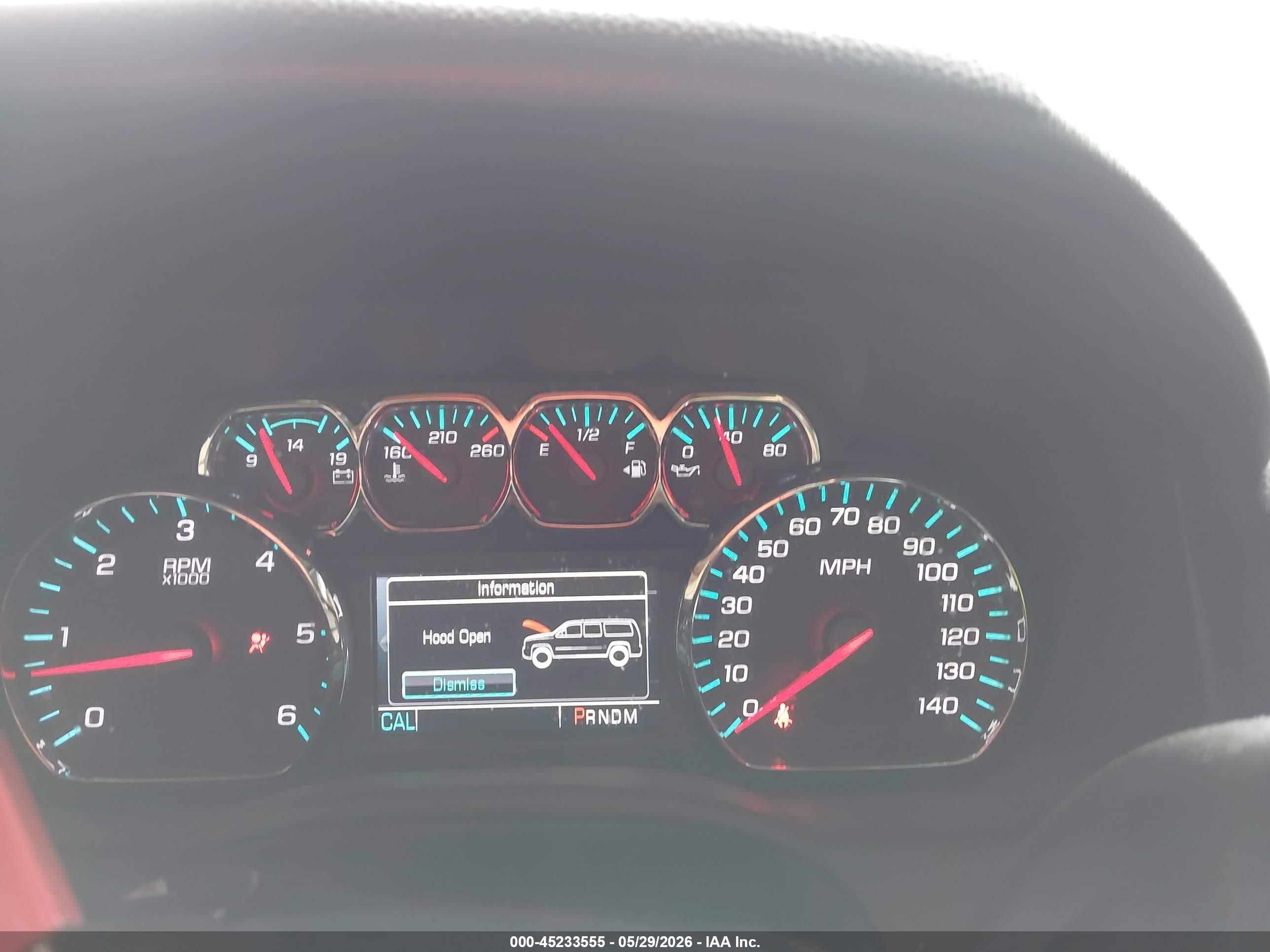 2015 Chevrolet Suburban 1500 Lt Red vin: 1GNSKJKC2FR600708