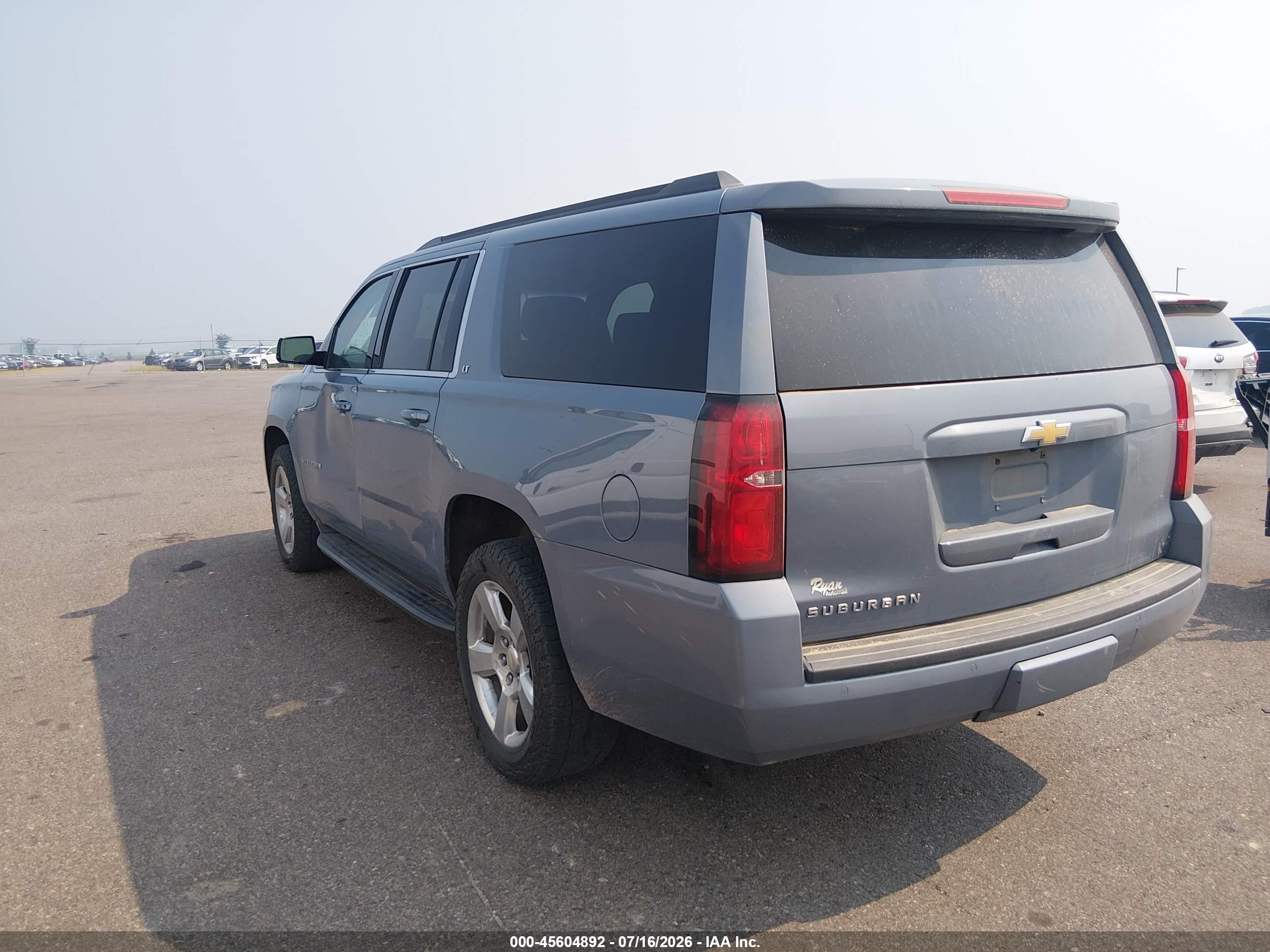 2015 Chevrolet Suburban Lt Синий vin: 1GNSKJKC2FR745862