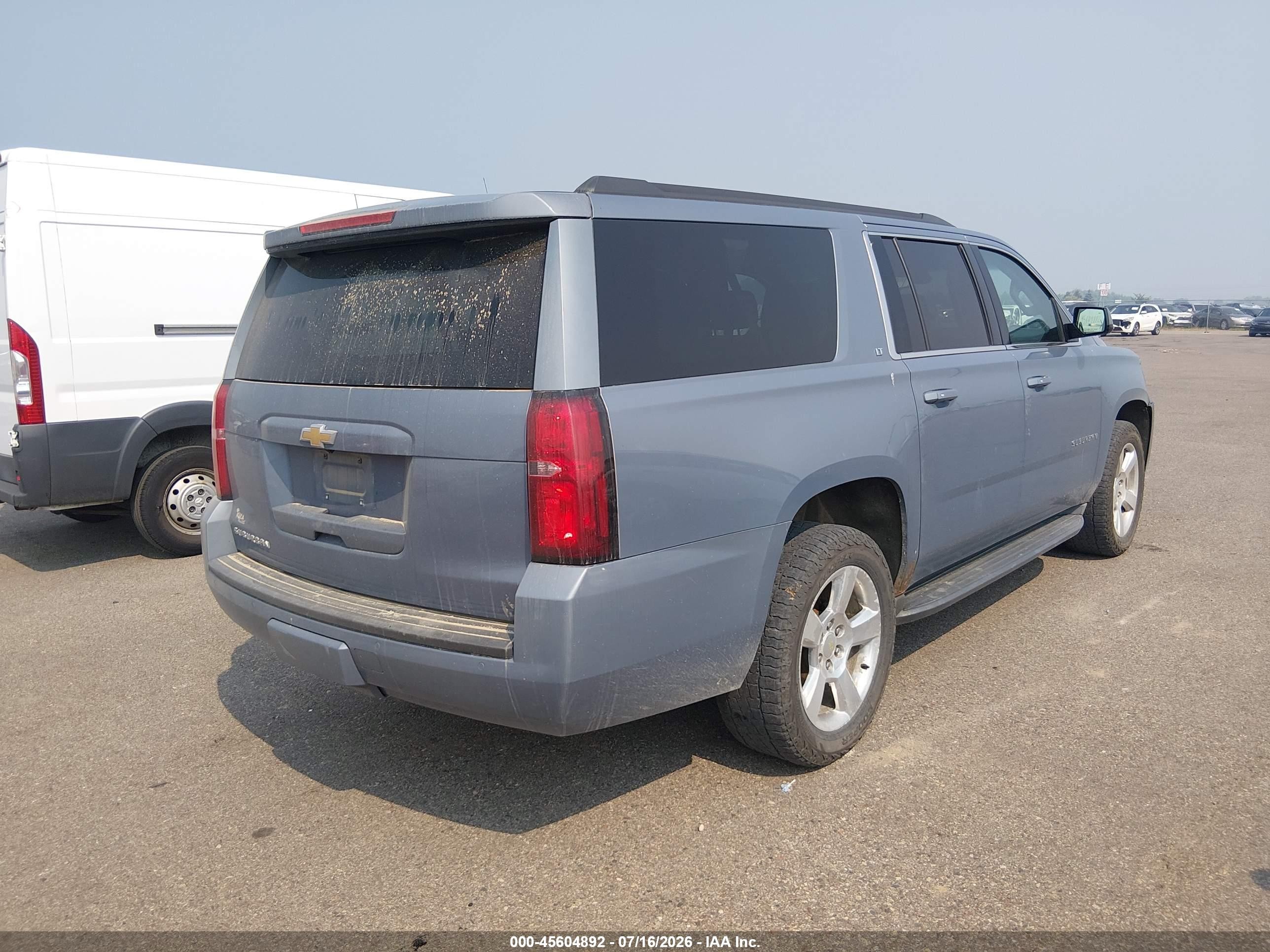 2015 Chevrolet Suburban Lt Синий vin: 1GNSKJKC2FR745862