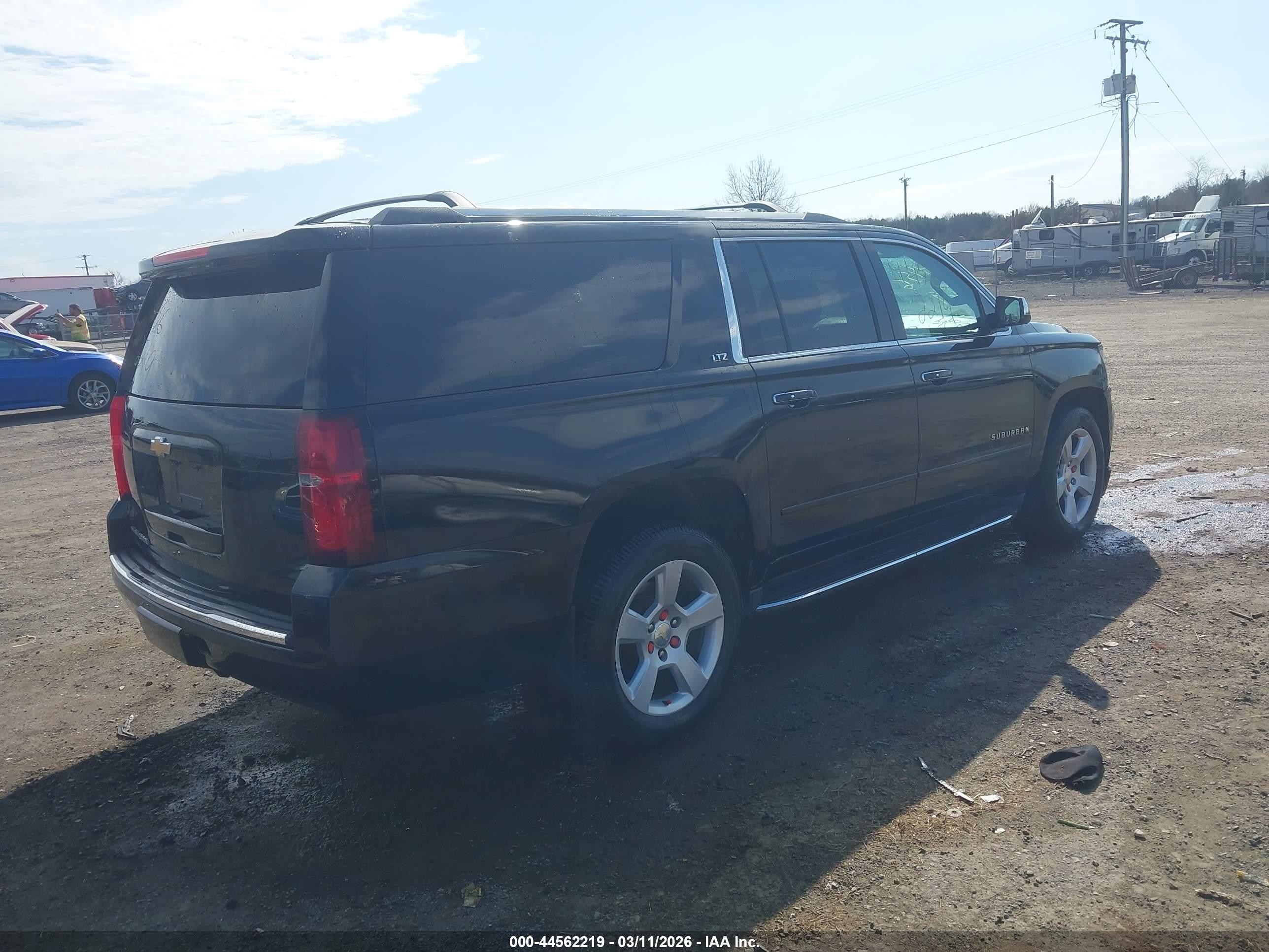 2016 Chevrolet Suburban Ltz Black vin: 1GNSKJKC2GR280128