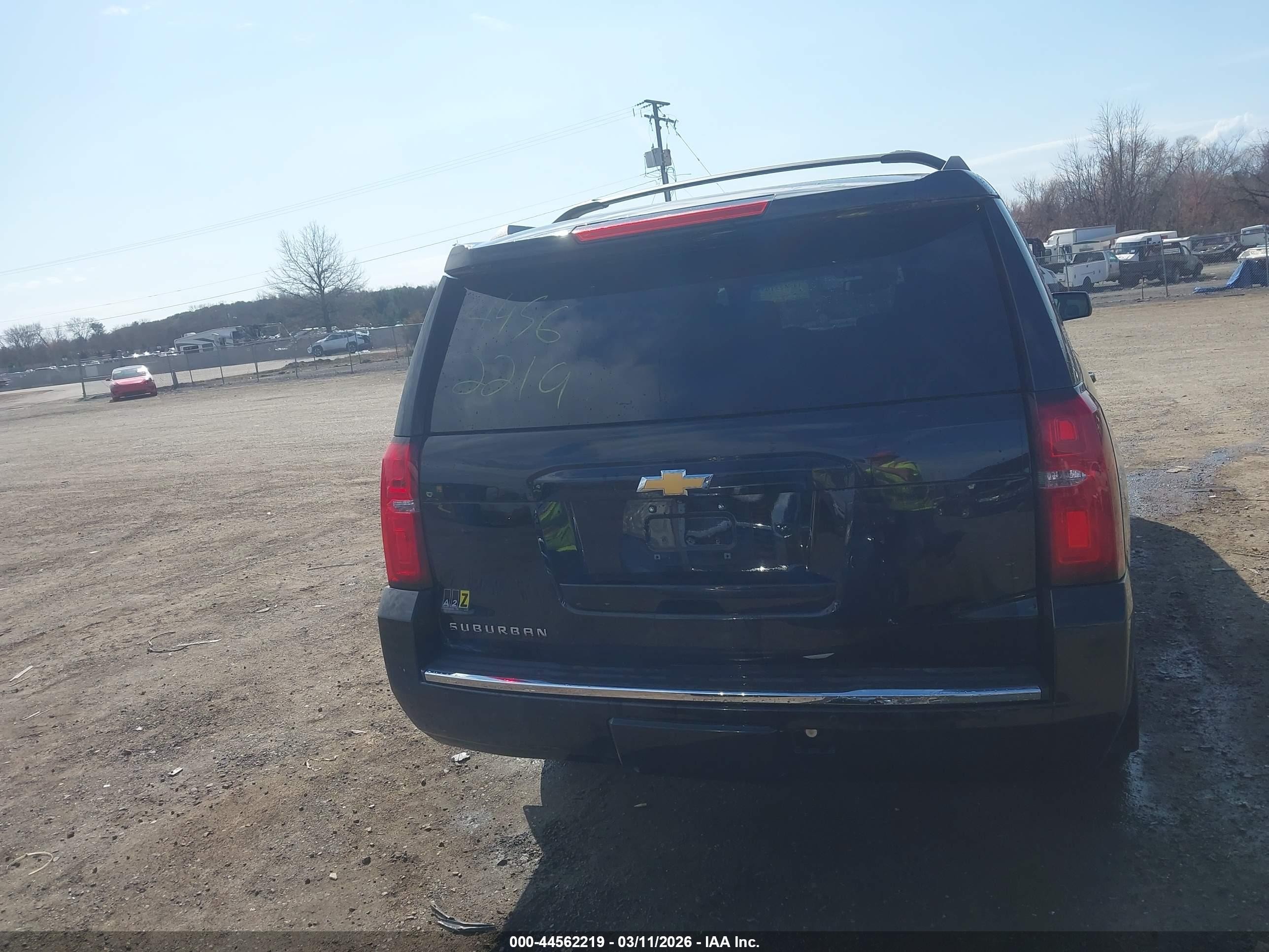 2016 Chevrolet Suburban Ltz Black vin: 1GNSKJKC2GR280128