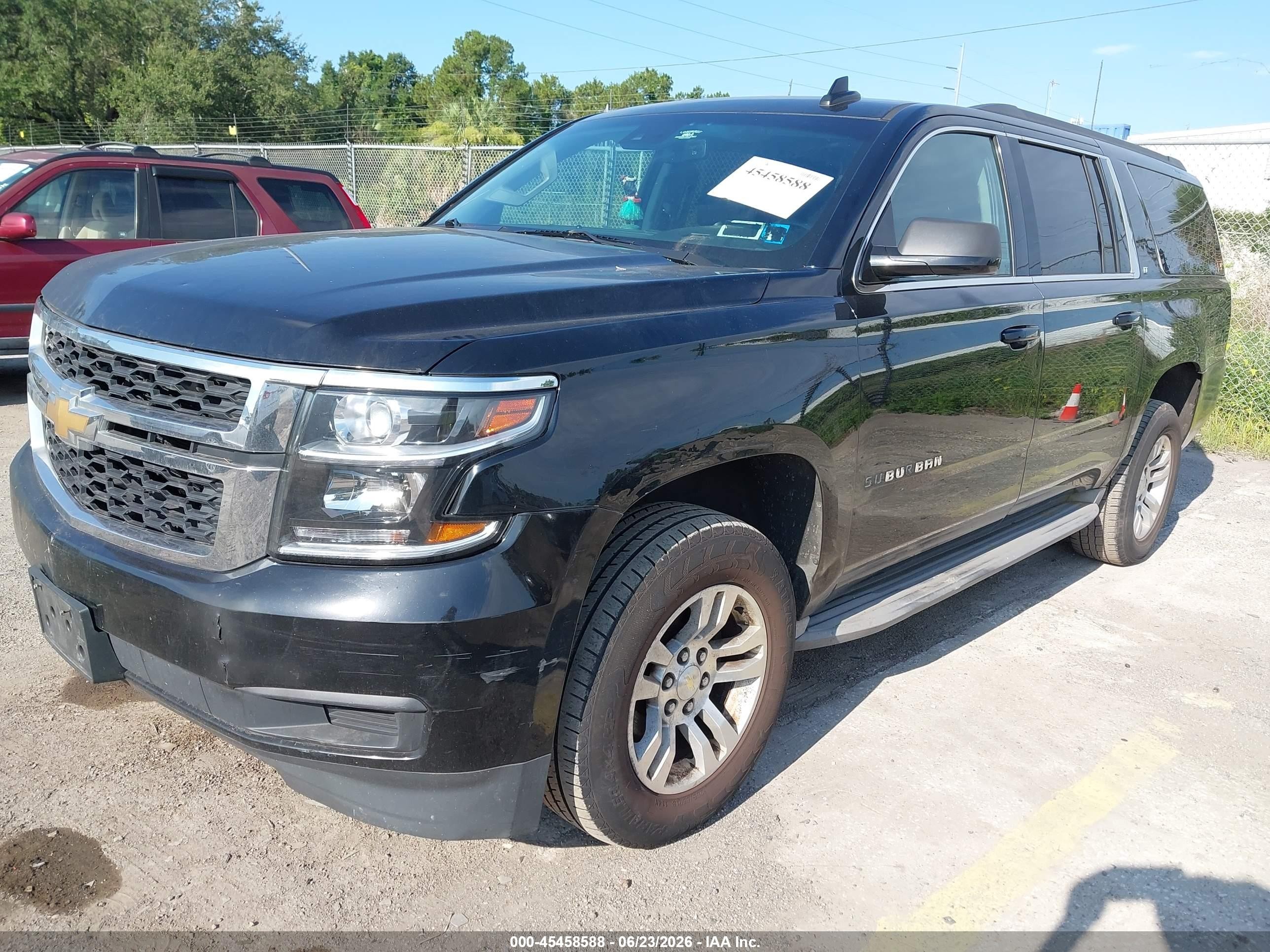 2015 Chevrolet Suburban Lt Black vin: 1GNSKJKC3FR556458