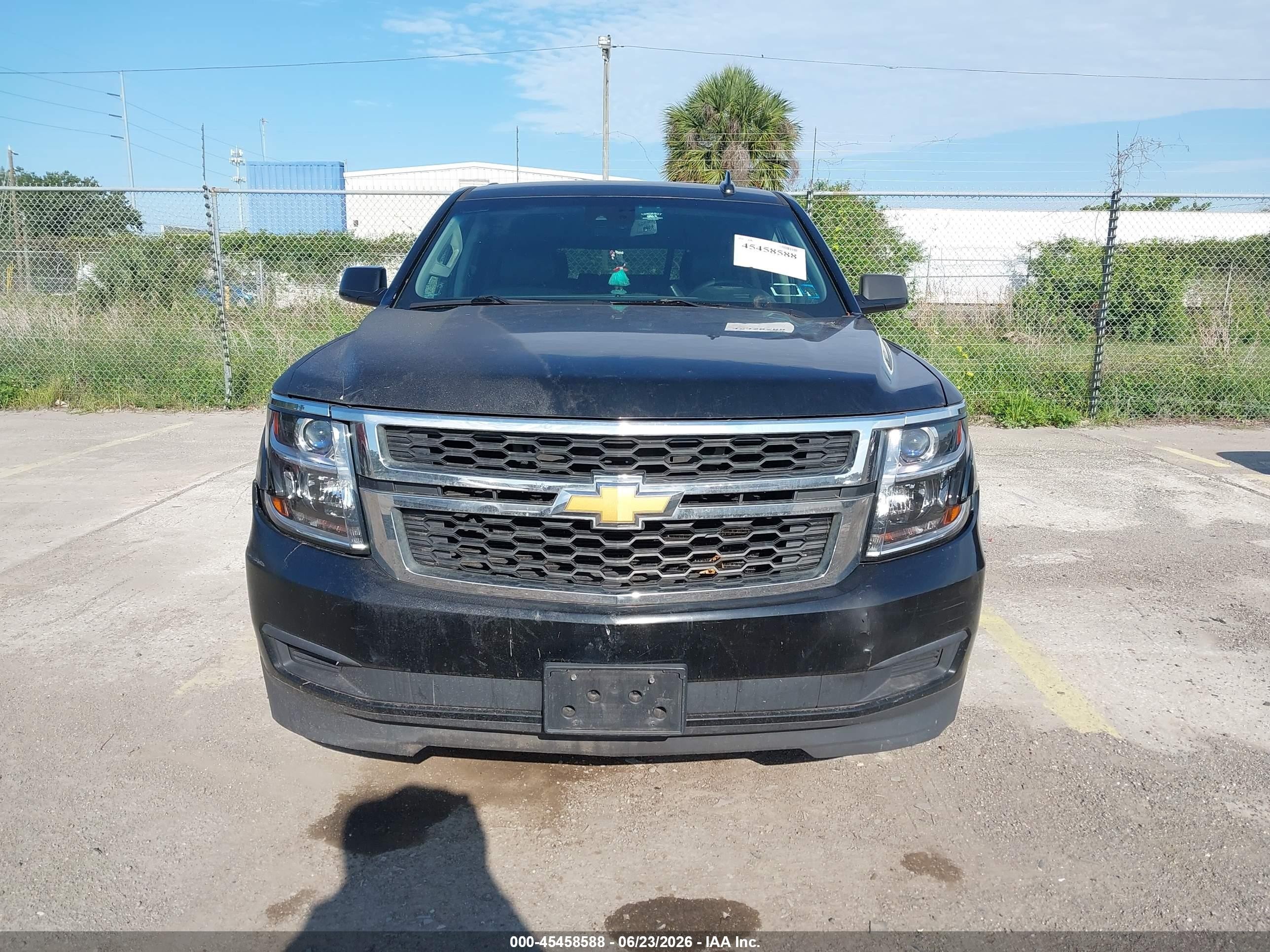 2015 Chevrolet Suburban Lt Black vin: 1GNSKJKC3FR556458