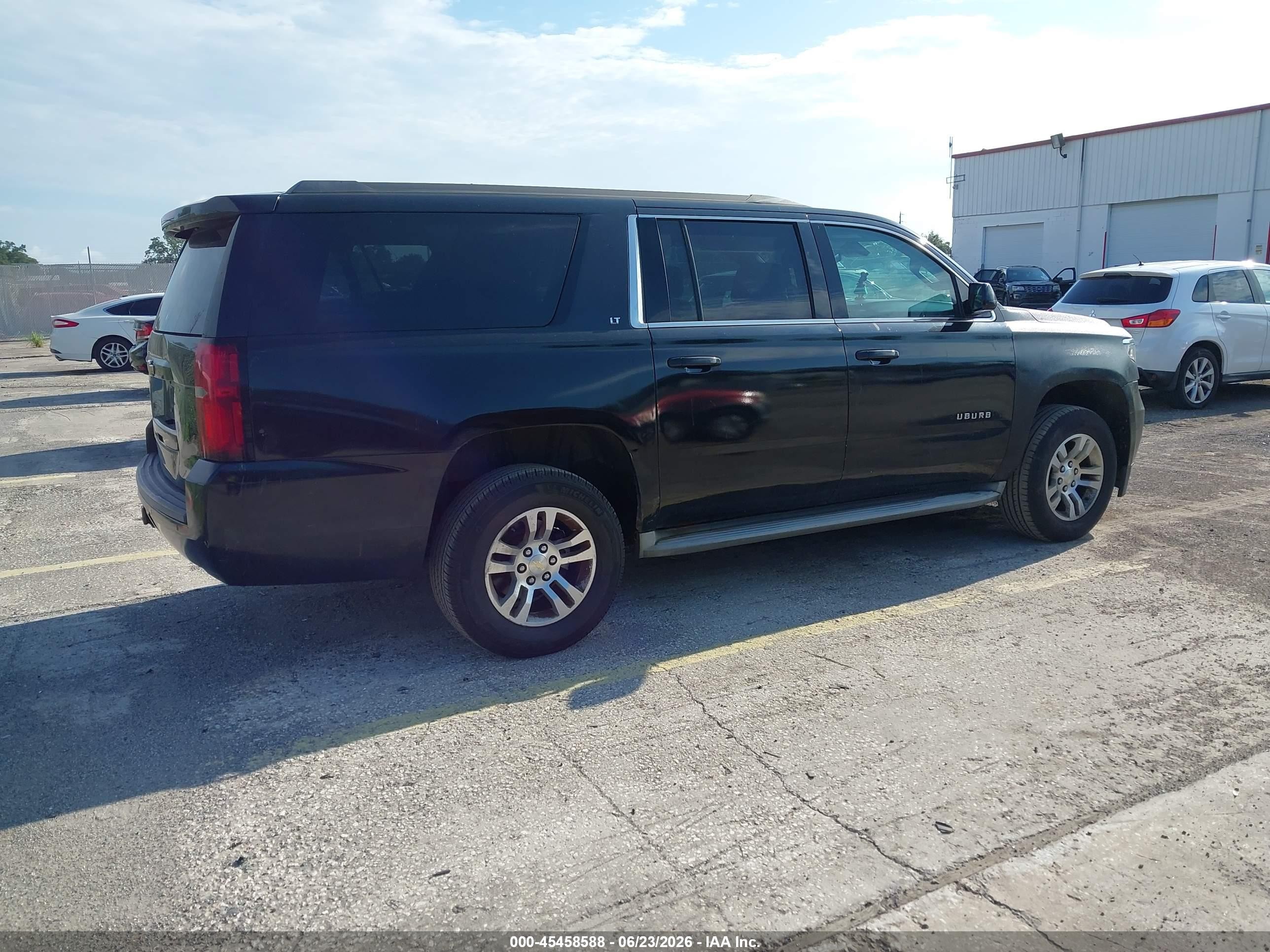 2015 Chevrolet Suburban Lt Black vin: 1GNSKJKC3FR556458