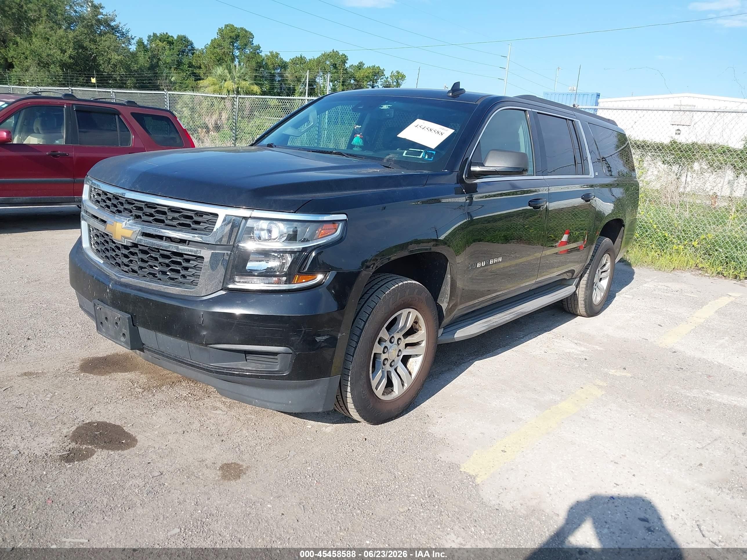 2015 Chevrolet Suburban Lt Black vin: 1GNSKJKC3FR556458
