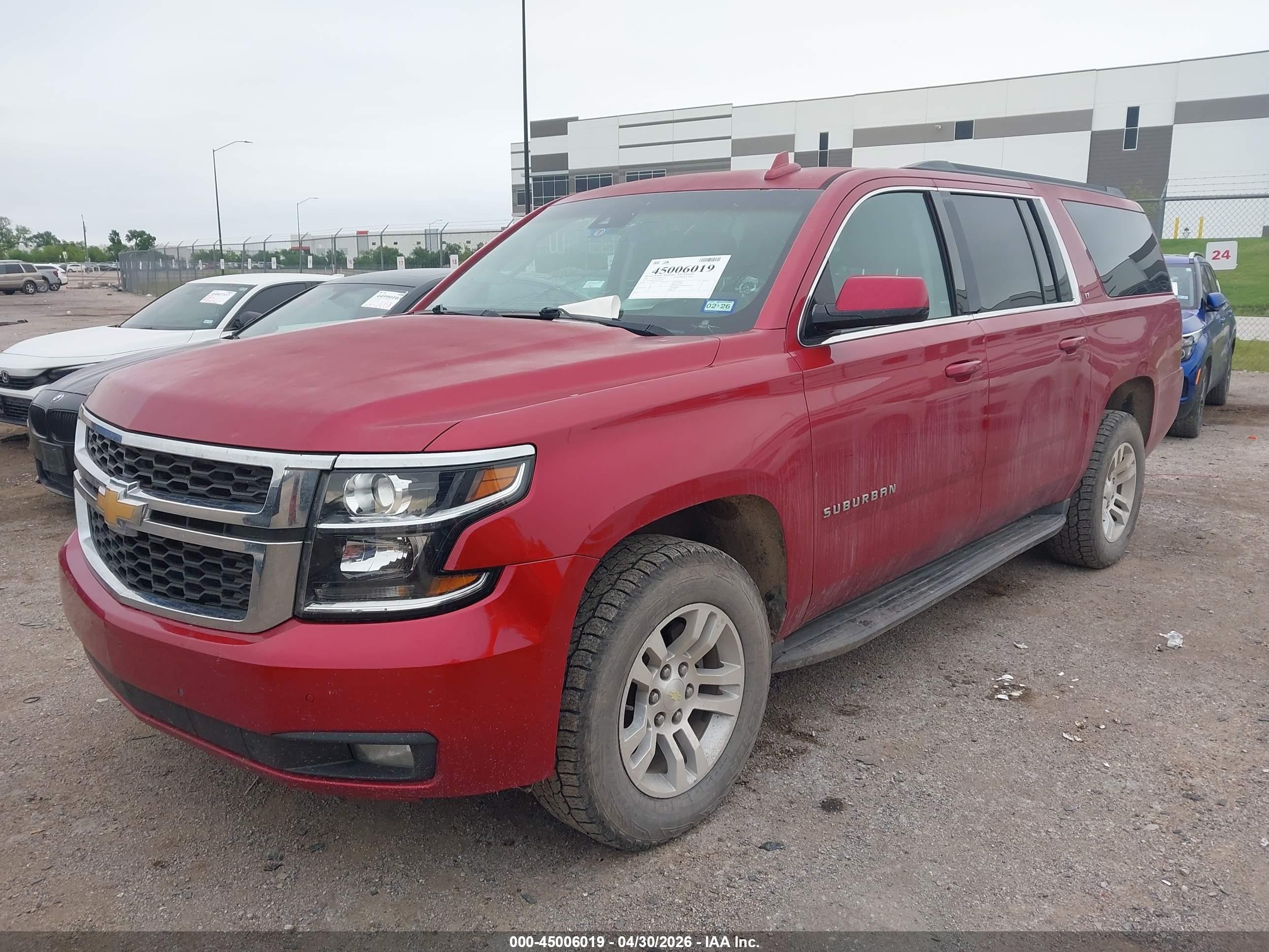 2015 Chevrolet Suburban 1500 Lt Red vin: 1GNSKJKC3FR700770