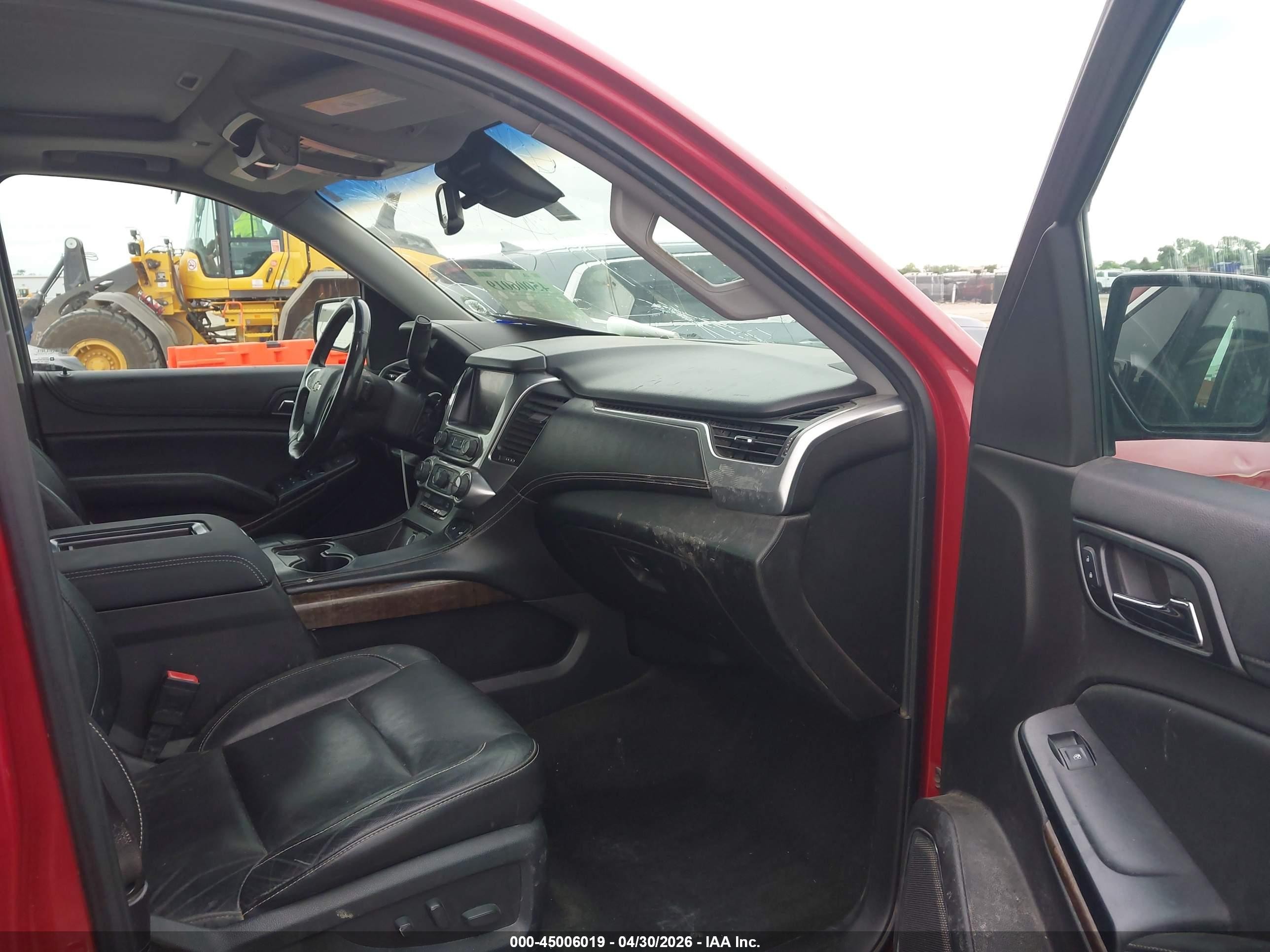 2015 Chevrolet Suburban 1500 Lt Red vin: 1GNSKJKC3FR700770