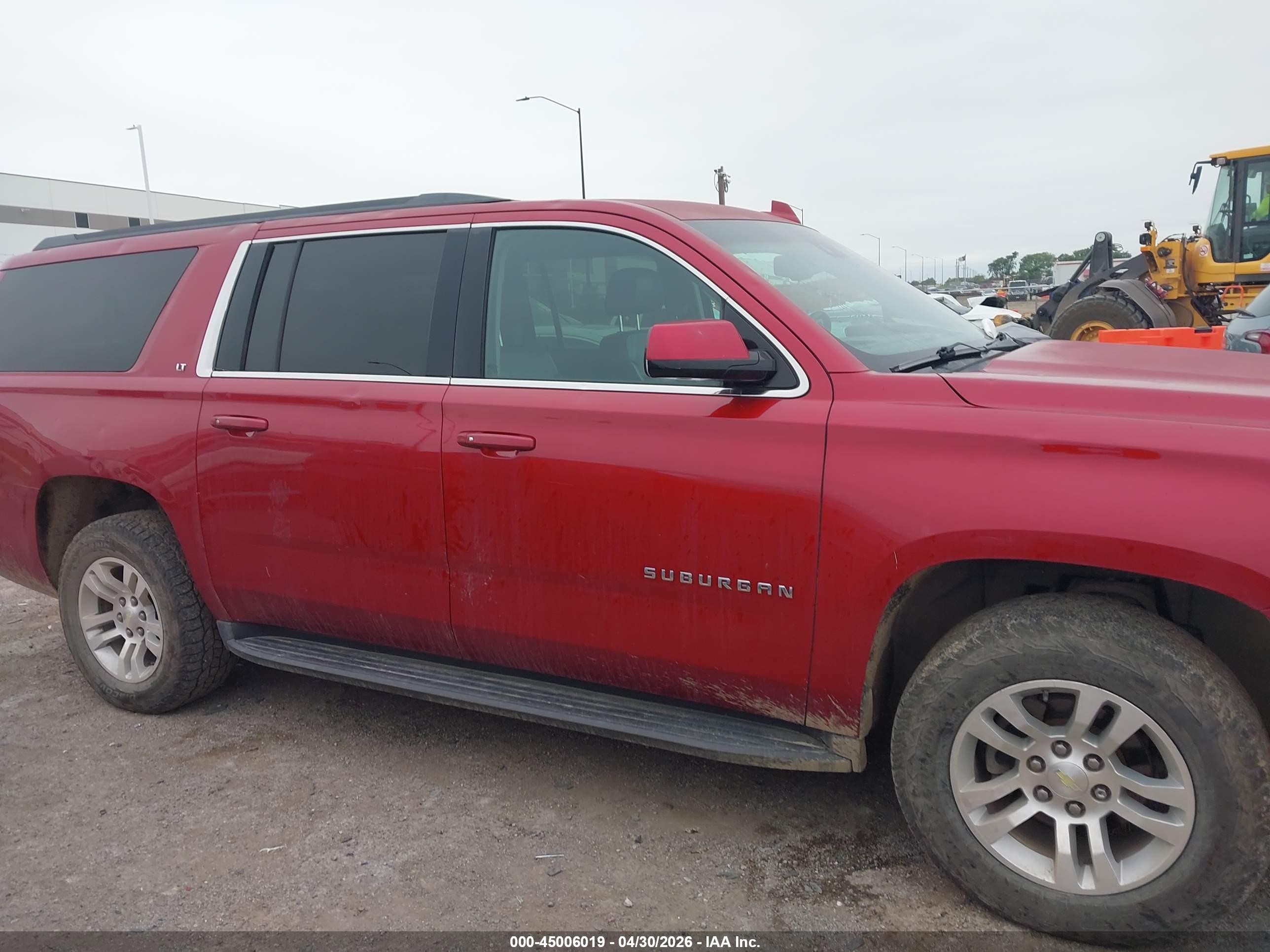 2015 Chevrolet Suburban 1500 Lt Red vin: 1GNSKJKC3FR700770
