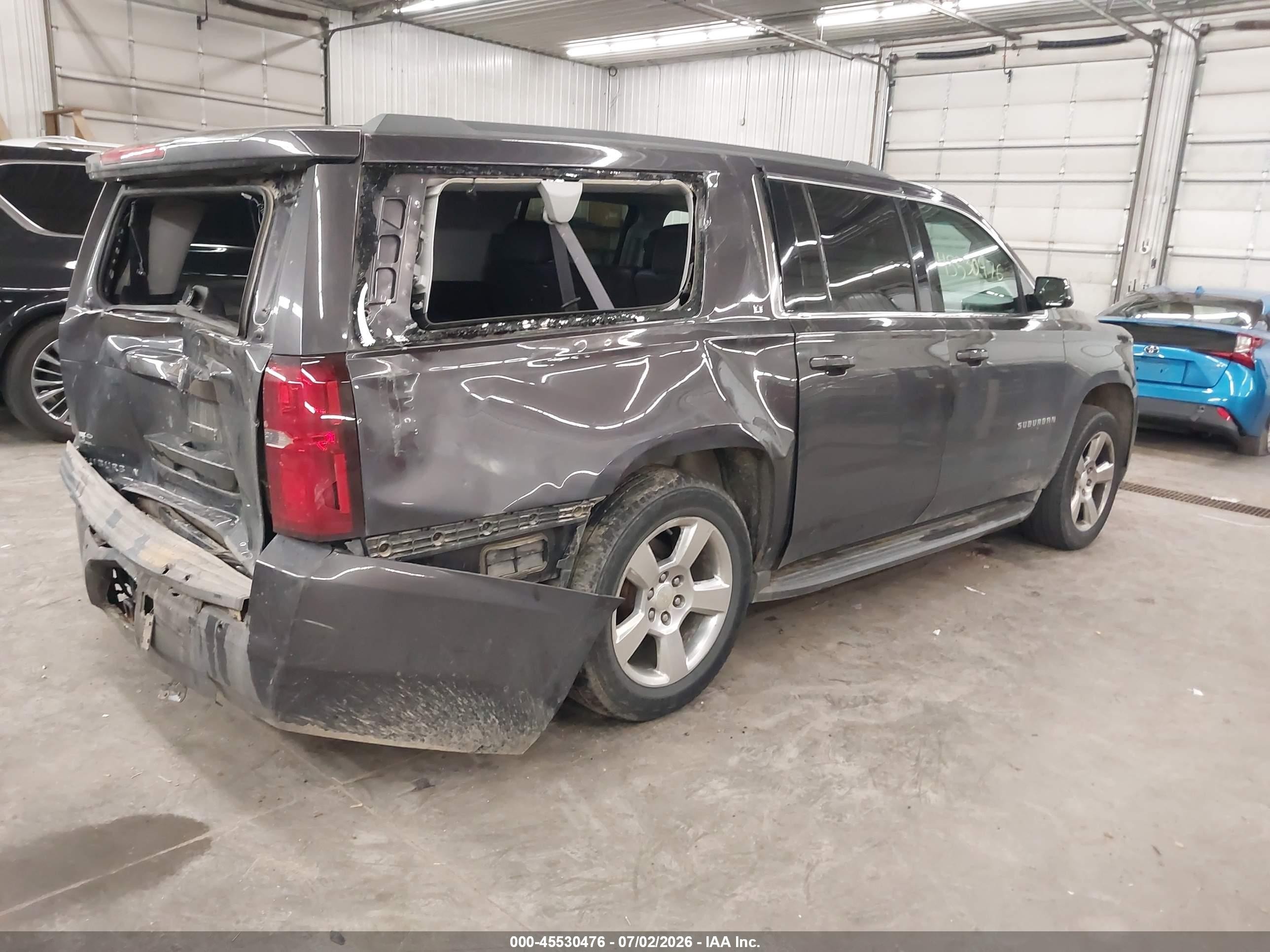 2015 Chevrolet Suburban Lt Gray vin: 1GNSKJKC3FR706861