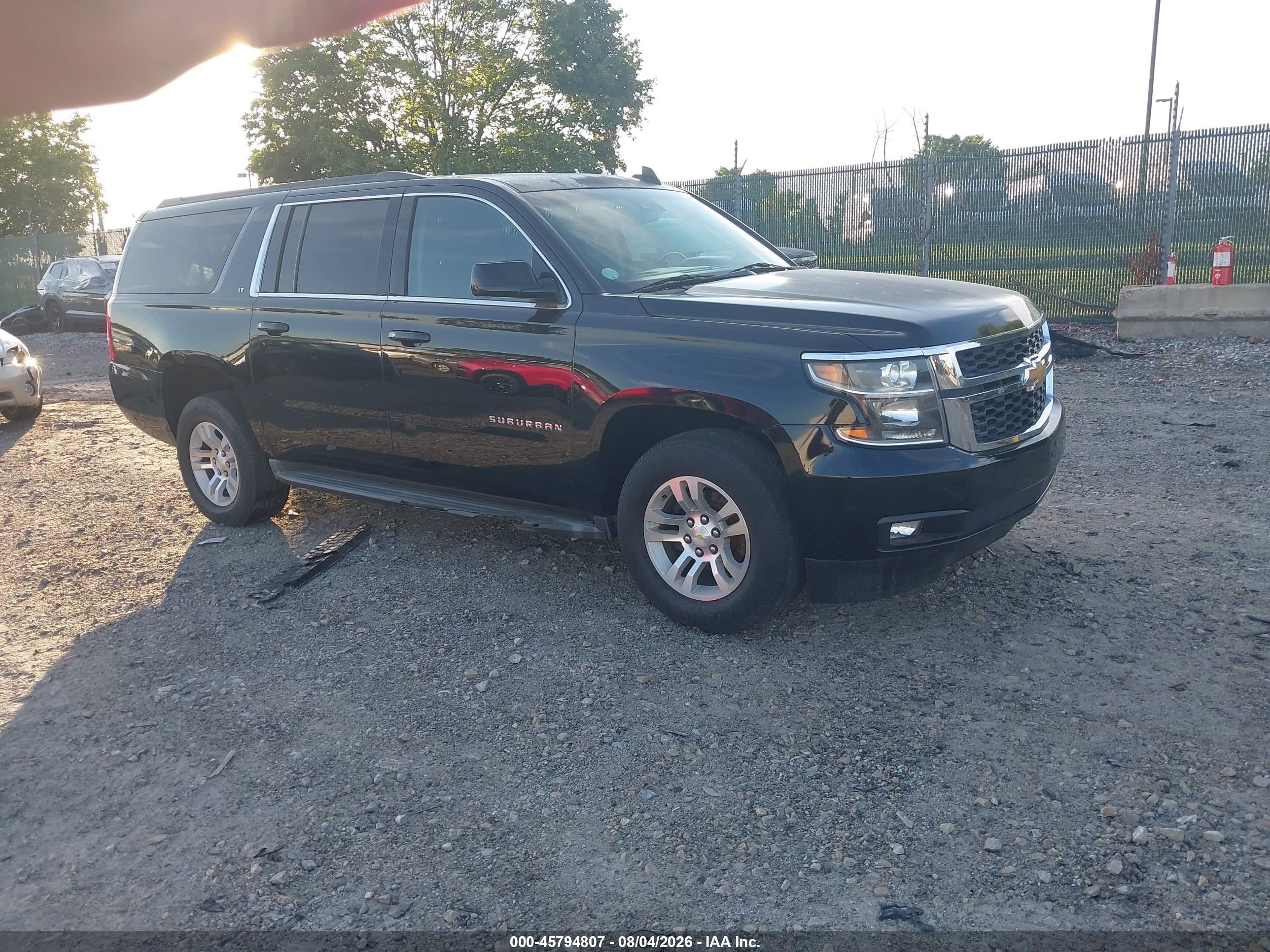 2015 Chevrolet Suburban 1500 Lt Black vin: 1GNSKJKC5FR547180