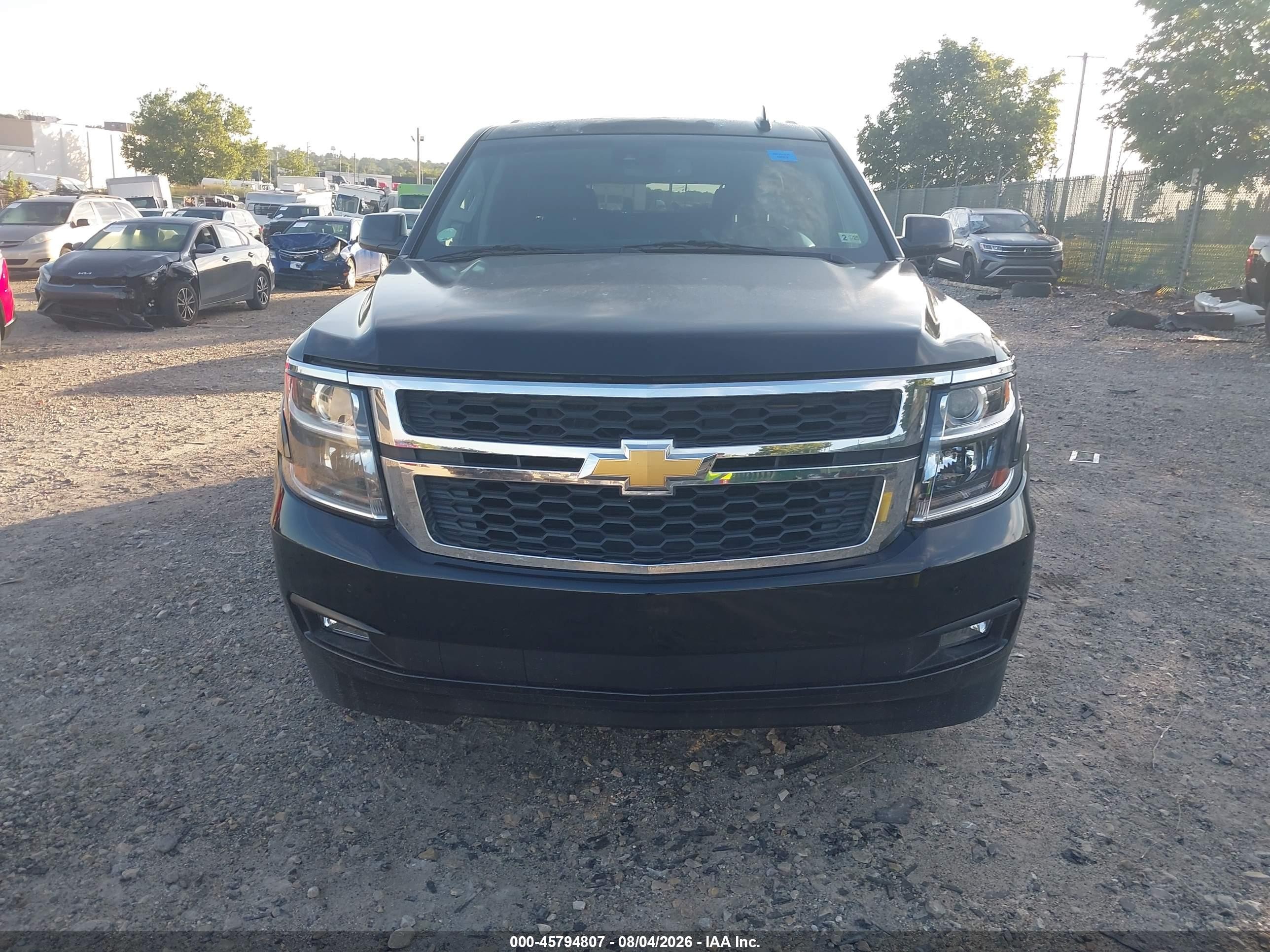 2015 Chevrolet Suburban 1500 Lt Черный vin: 1GNSKJKC5FR547180