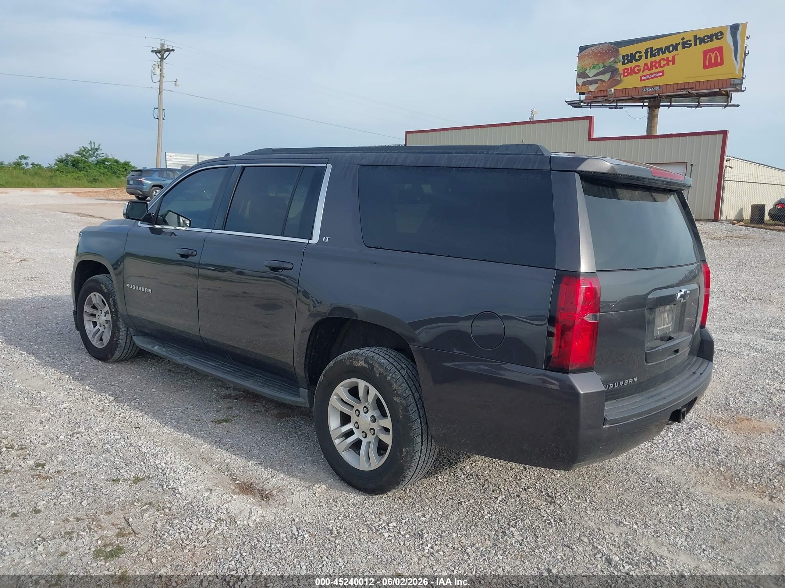 2015 Chevrolet Suburban 1500 Lt Gray vin: 1GNSKJKC5FR638076
