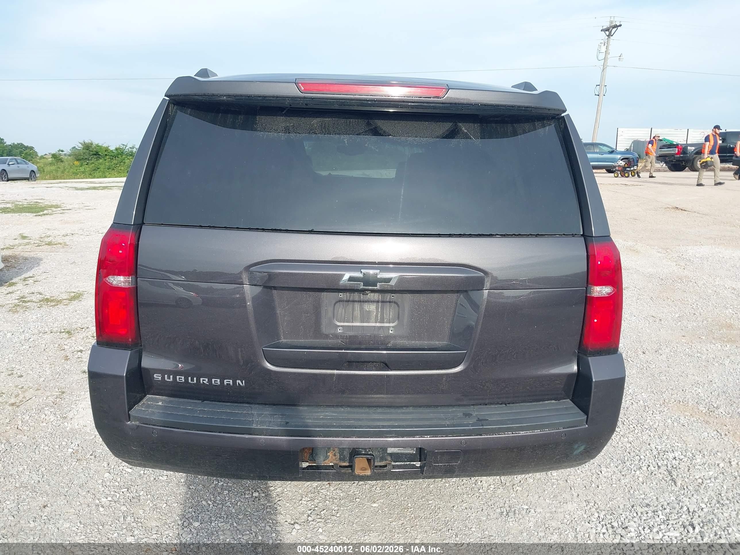 2015 Chevrolet Suburban 1500 Lt Gray vin: 1GNSKJKC5FR638076