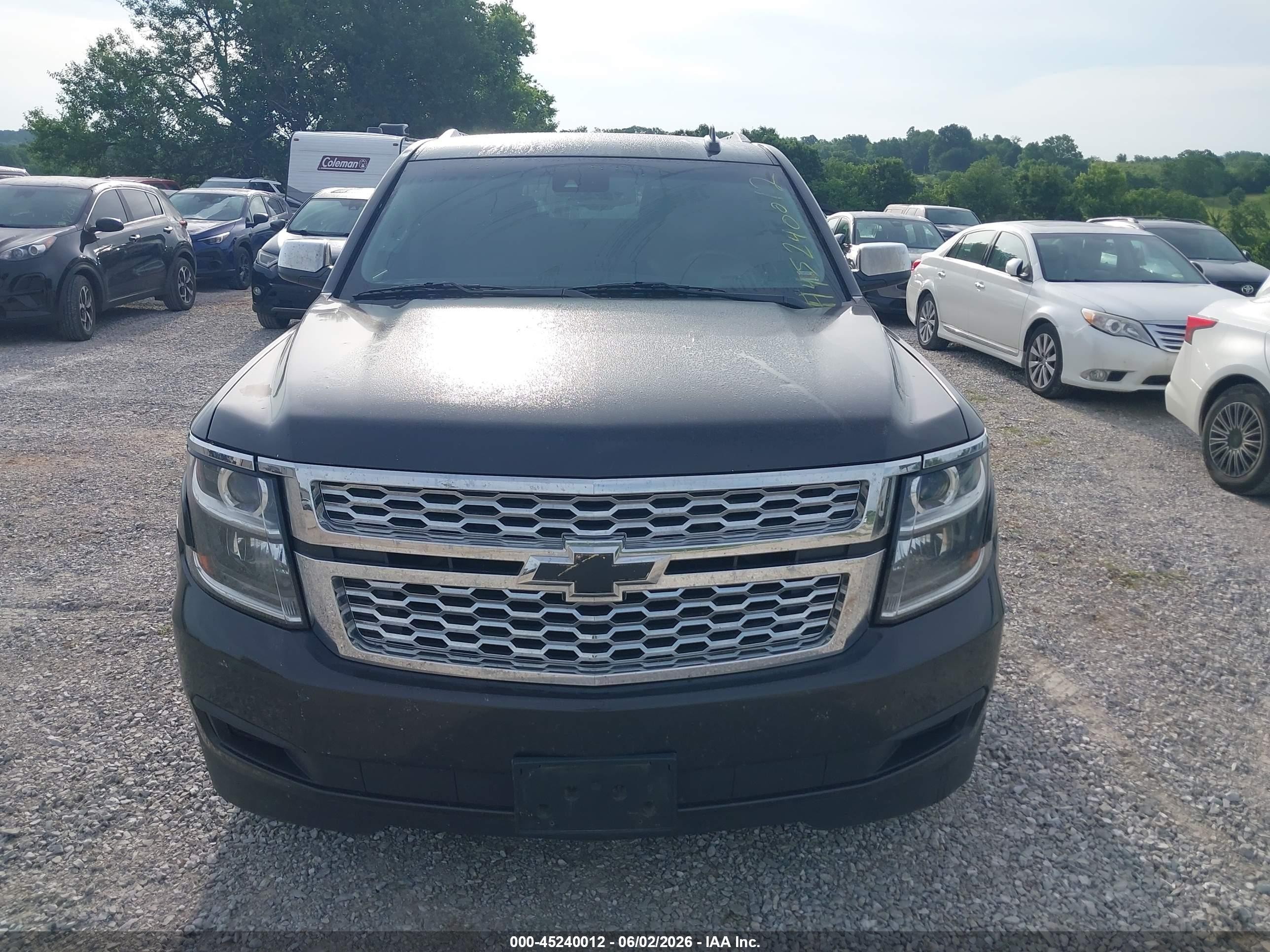 2015 Chevrolet Suburban 1500 Lt Gray vin: 1GNSKJKC5FR638076
