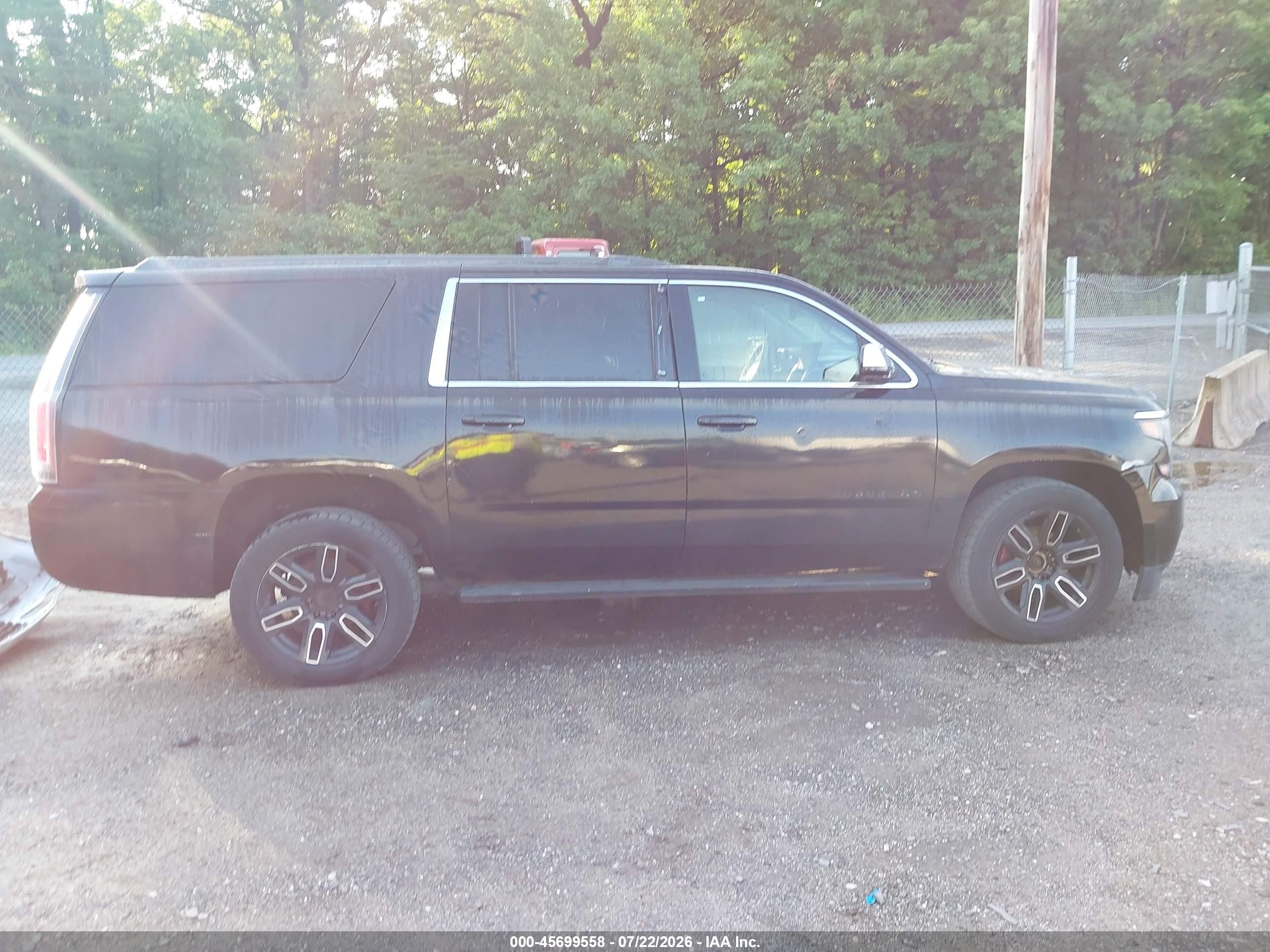 2015 Chevrolet Suburban 1500 Lt Black vin: 1GNSKJKC6FR150884