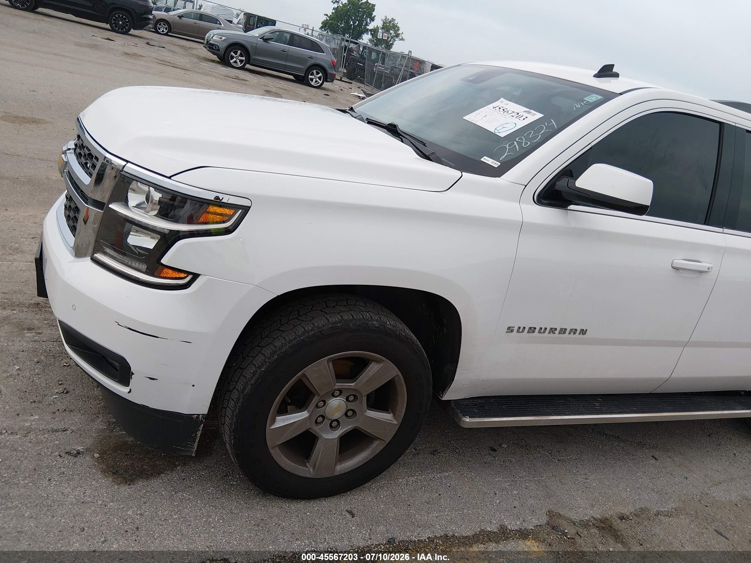 2015 Chevrolet Suburban Lt White vin: 1GNSKJKC6FR298324