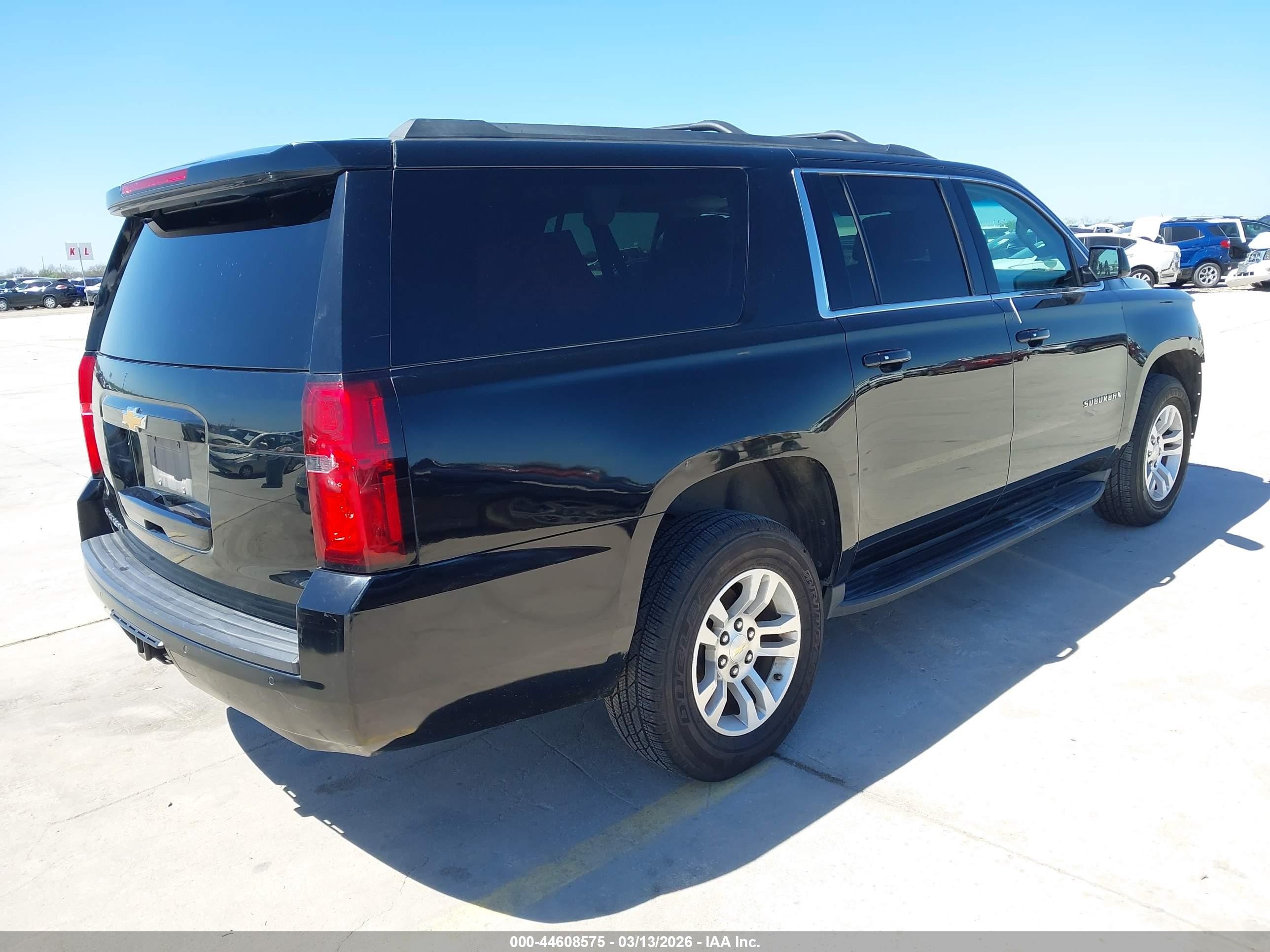 2015 Chevrolet Suburban 1500 Lt Black vin: 1GNSKJKC6FR504869