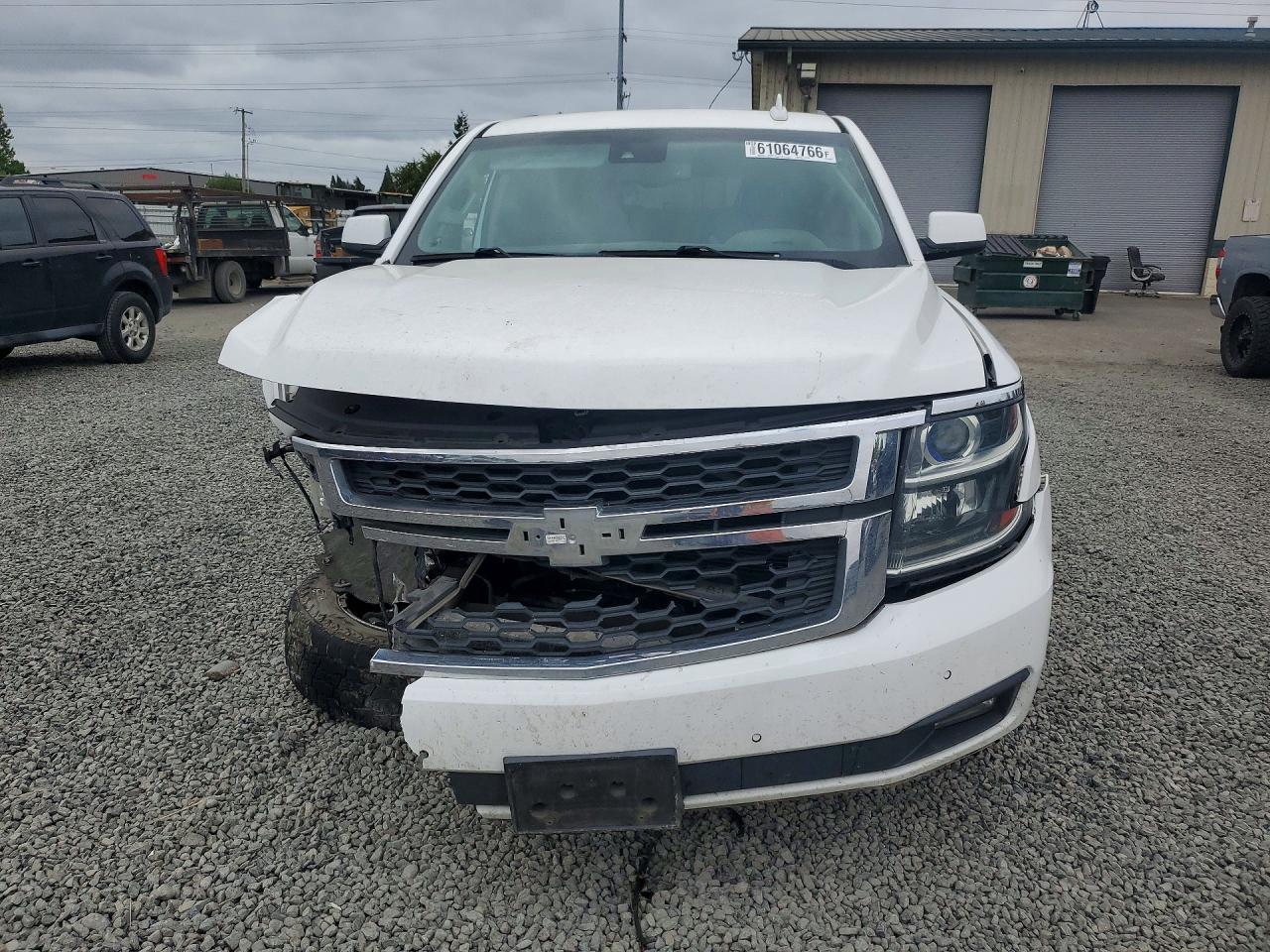 2015 Chevrolet Suburban K1500 Lt White vin: 1GNSKJKC7FR512124