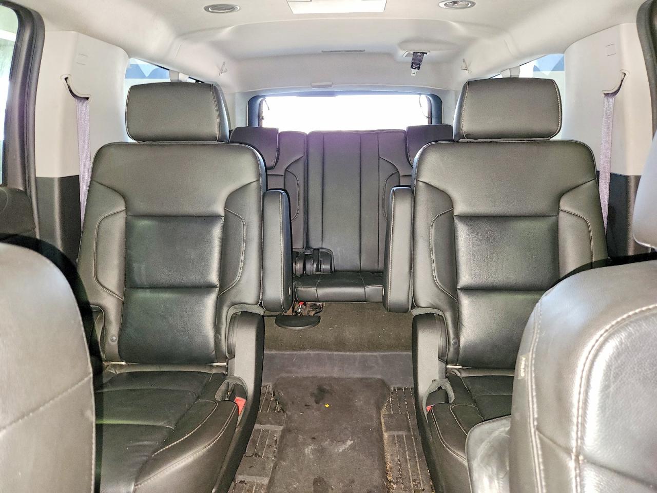 2015 Chevrolet Suburban K1500 Lt White vin: 1GNSKJKC7FR720116