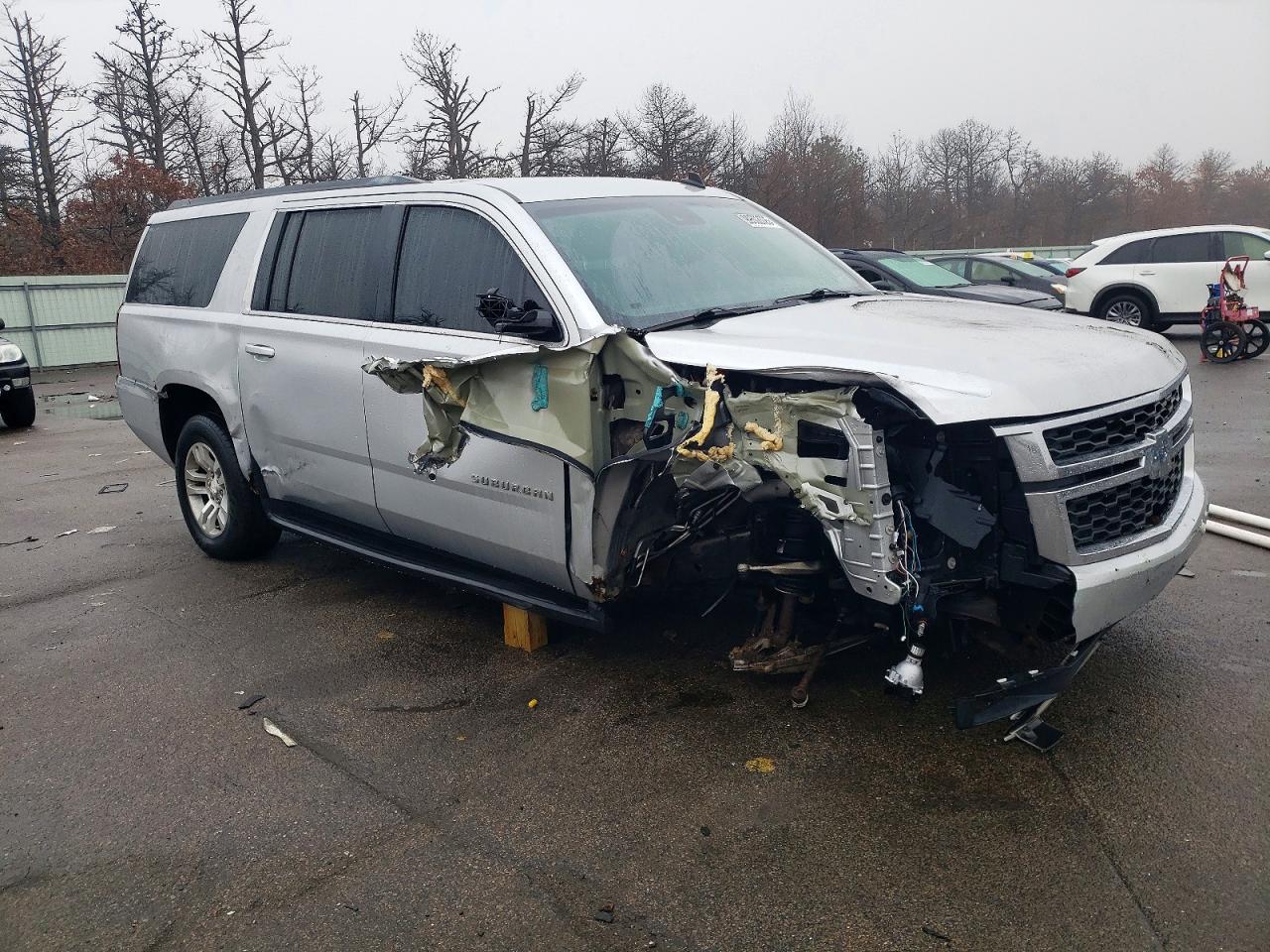 2015 Chevrolet Suburban K1500 Lt Silver vin: 1GNSKJKC8FR163930