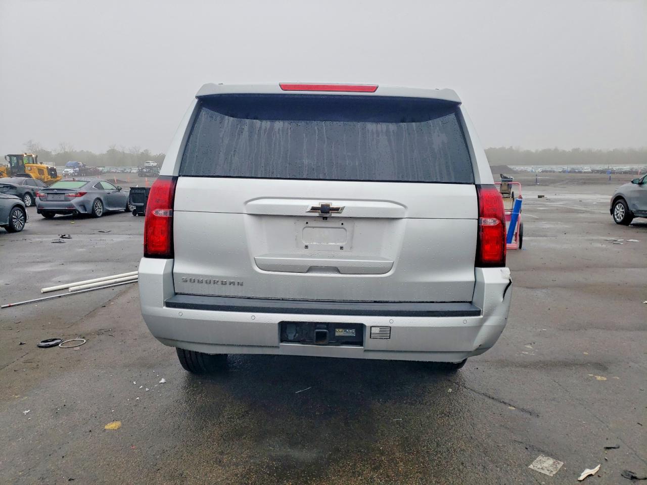 2015 Chevrolet Suburban K1500 Lt Silver vin: 1GNSKJKC8FR163930