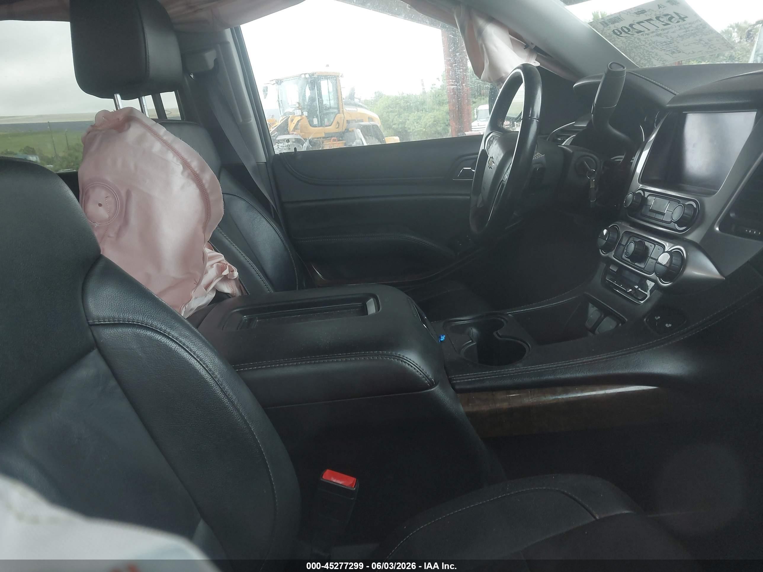 2015 Chevrolet Suburban 1500 Lt Red vin: 1GNSKJKC8FR299152