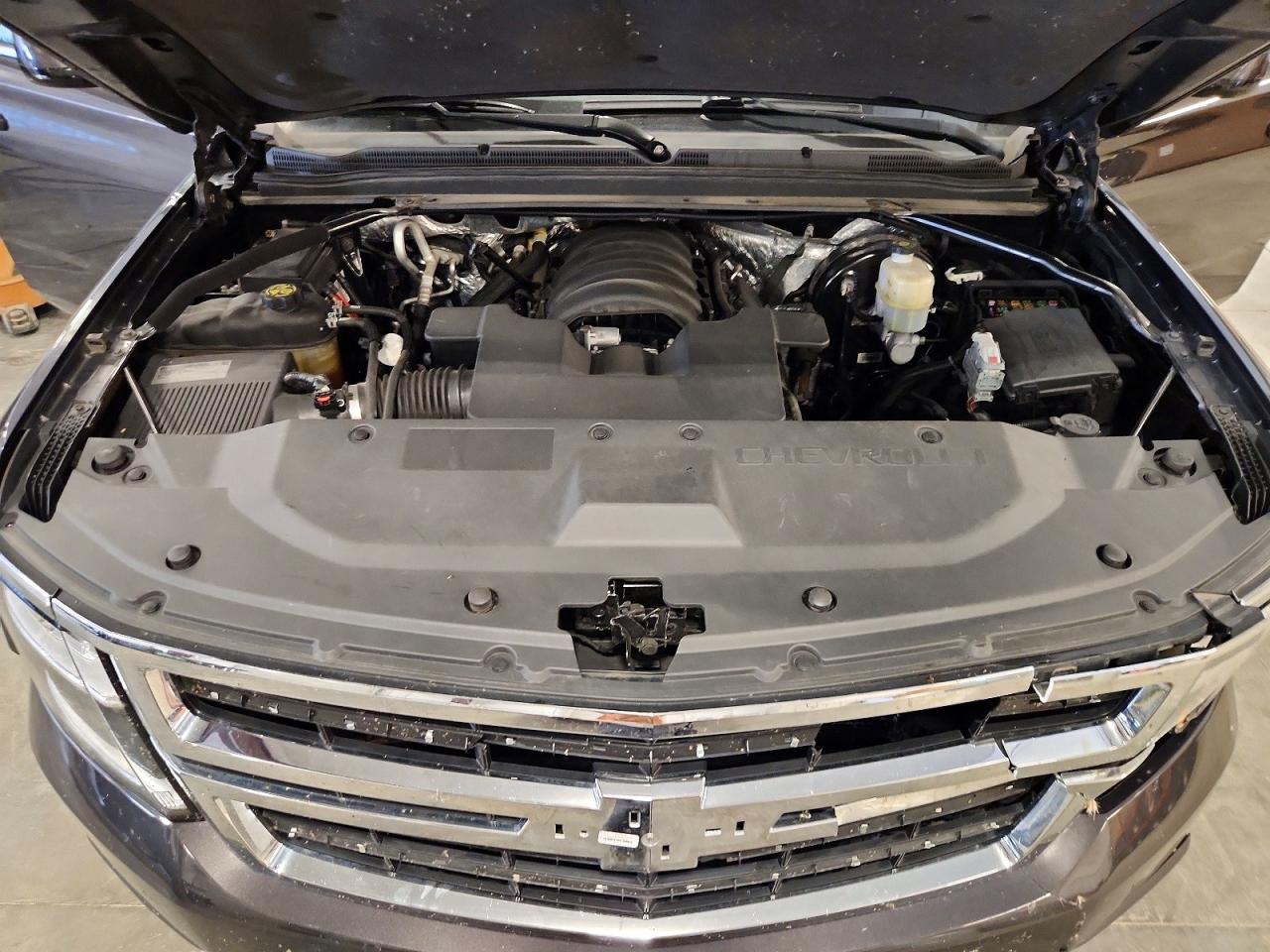 2015 Chevrolet Suburban K1500 Lt Gray vin: 1GNSKJKC8FR531748