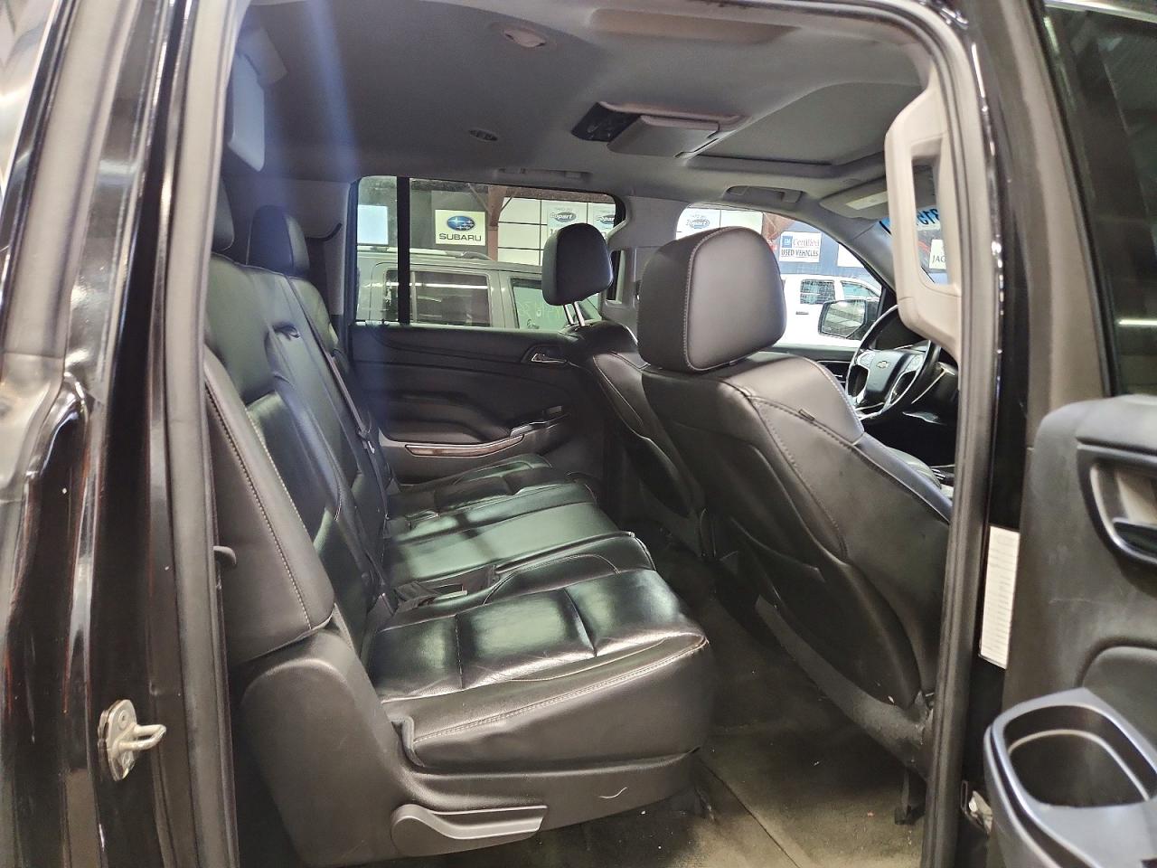 2015 Chevrolet Suburban K1500 Lt Black vin: 1GNSKJKC8FR547643