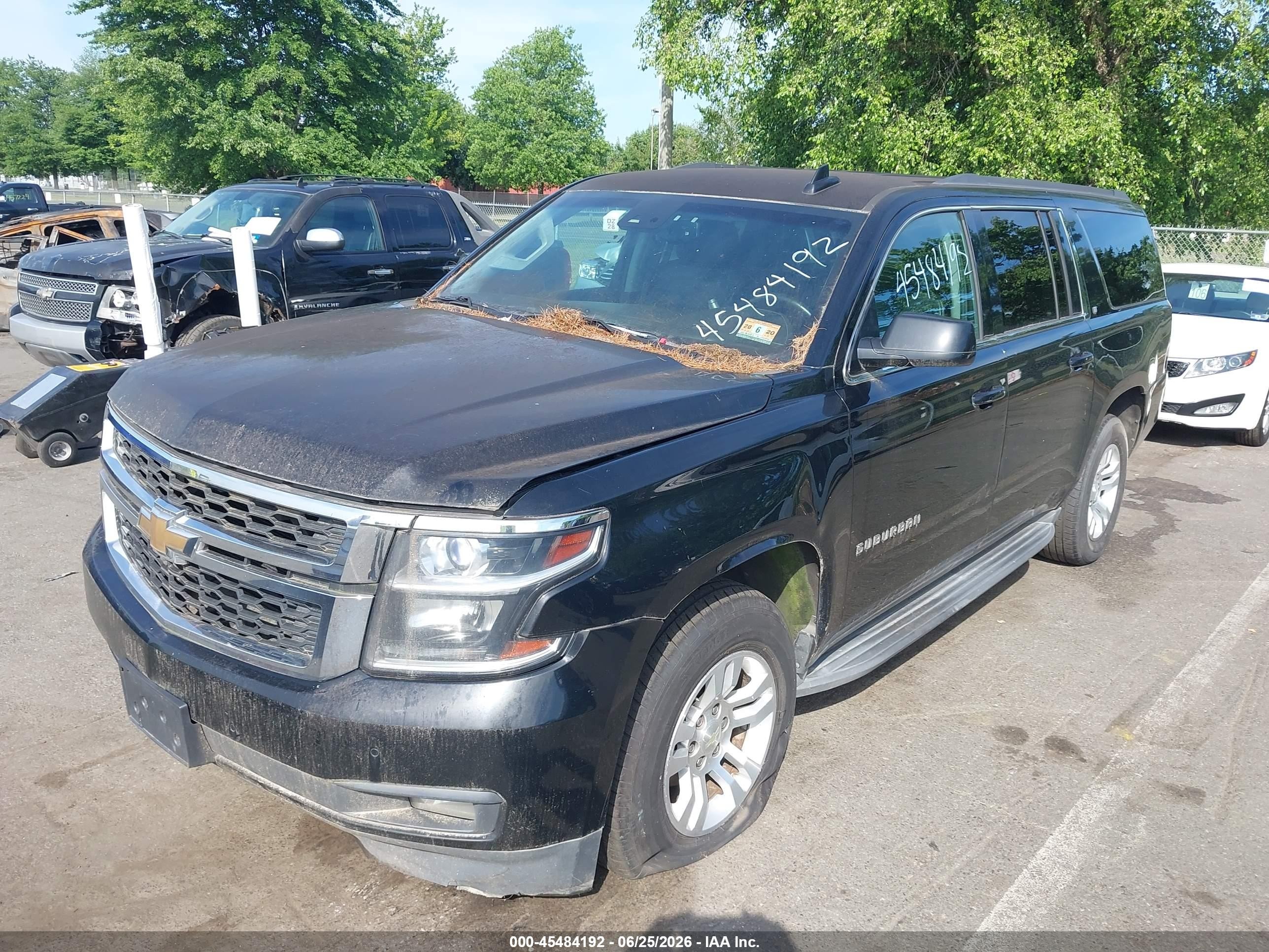 2015 Chevrolet Suburban Lt Black vin: 1GNSKJKC9FR692724