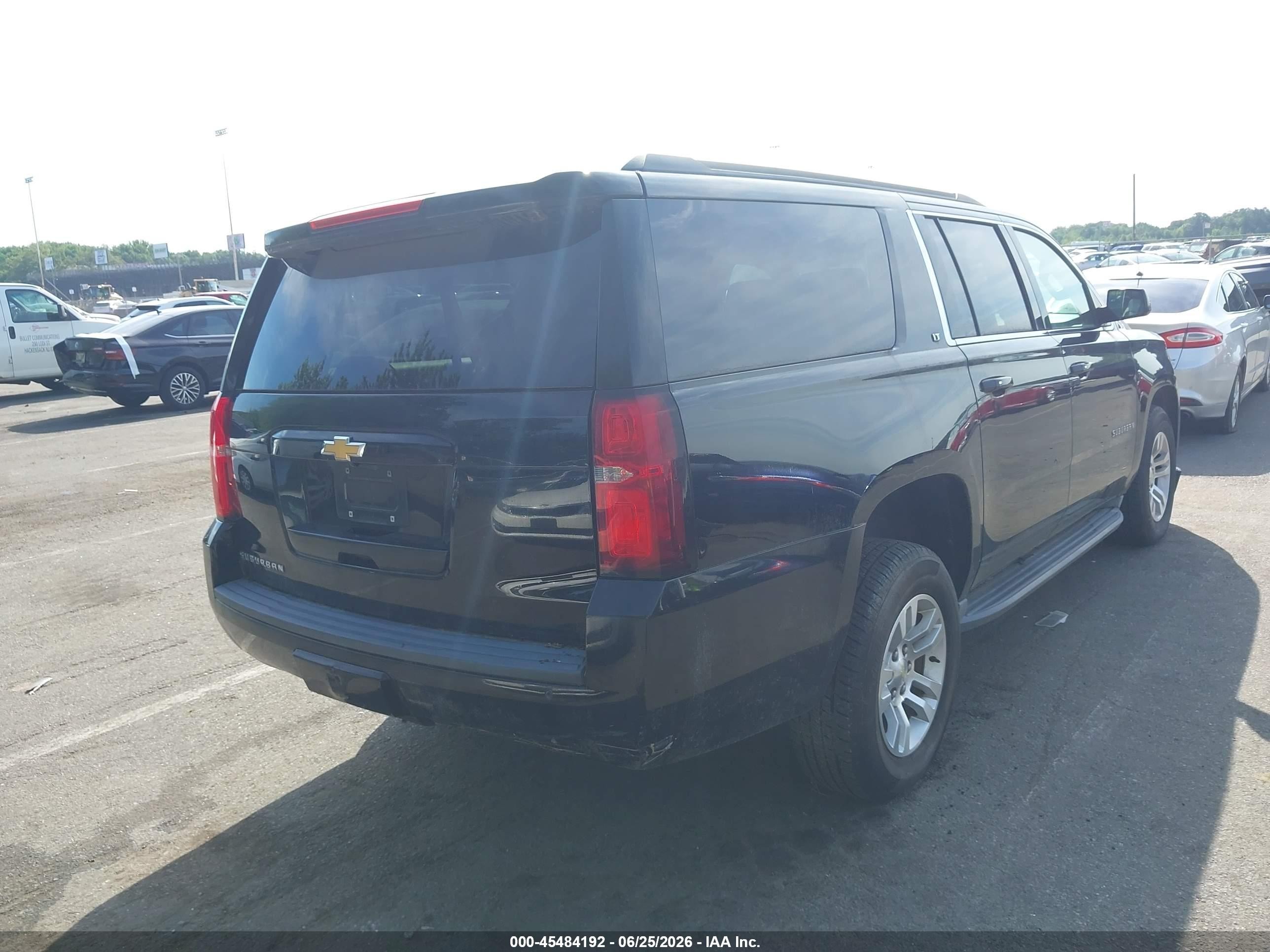 2015 Chevrolet Suburban Lt Black vin: 1GNSKJKC9FR692724