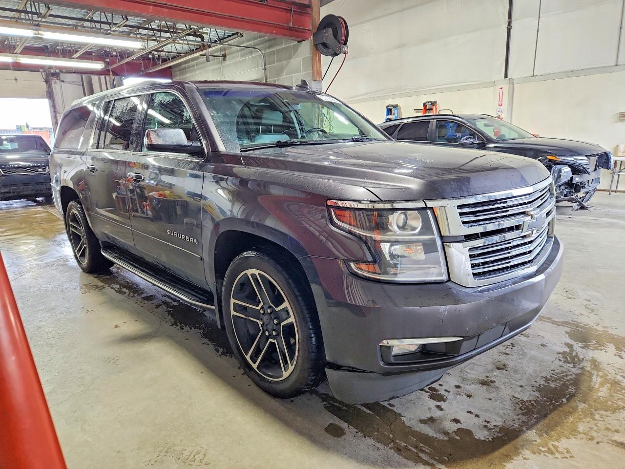 2017 Chevrolet Suburban K1500 Premier Gray vin: 1GNSKJKC9HR159663