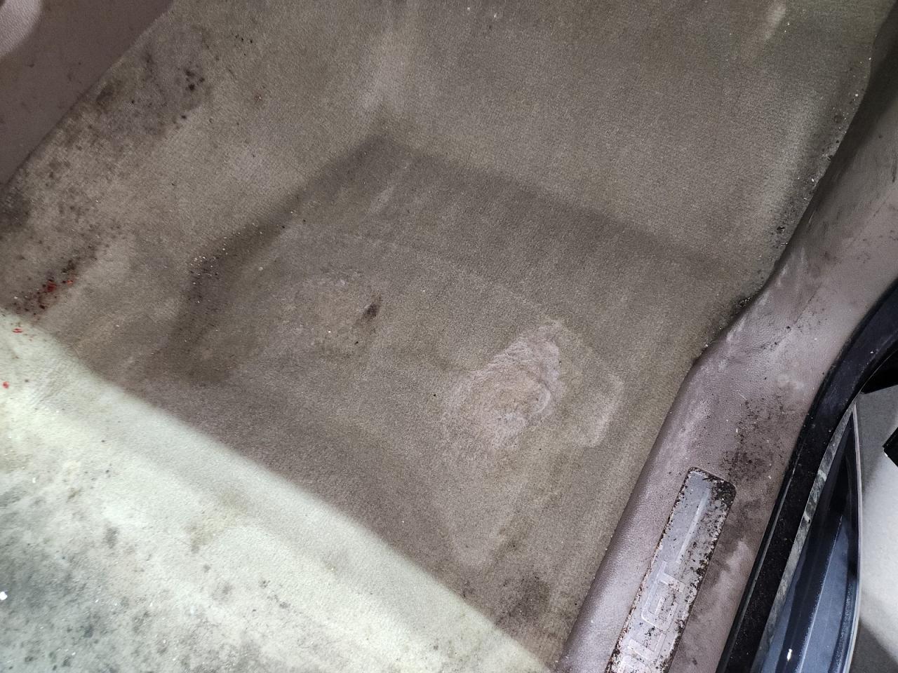 2017 Chevrolet Suburban K1500 Premier Gray vin: 1GNSKJKC9HR159663 Damage: Right Front Carpet, Stained, Permanent